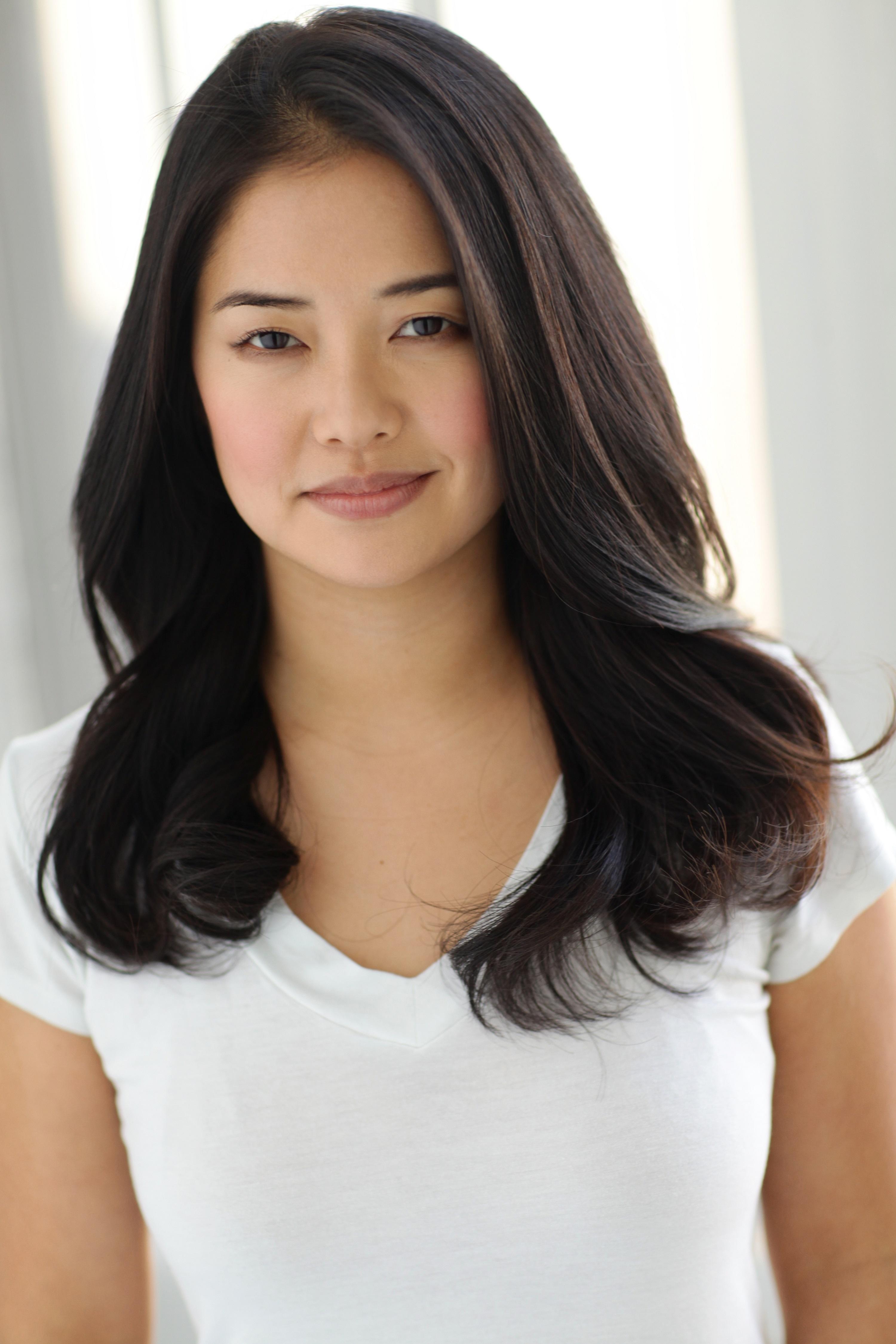 actor Shannon Tyo large photo