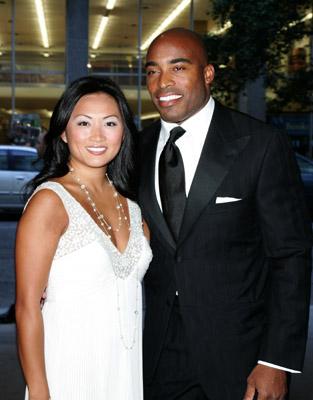 actor Tiki Barber large photo