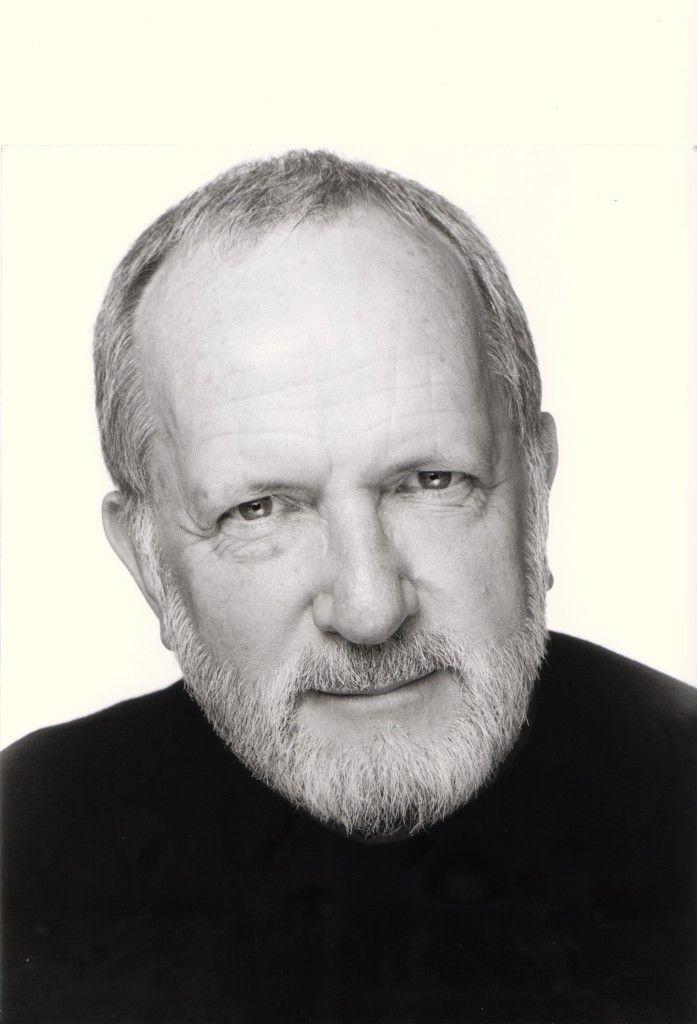 actor Robert Alexander large photo