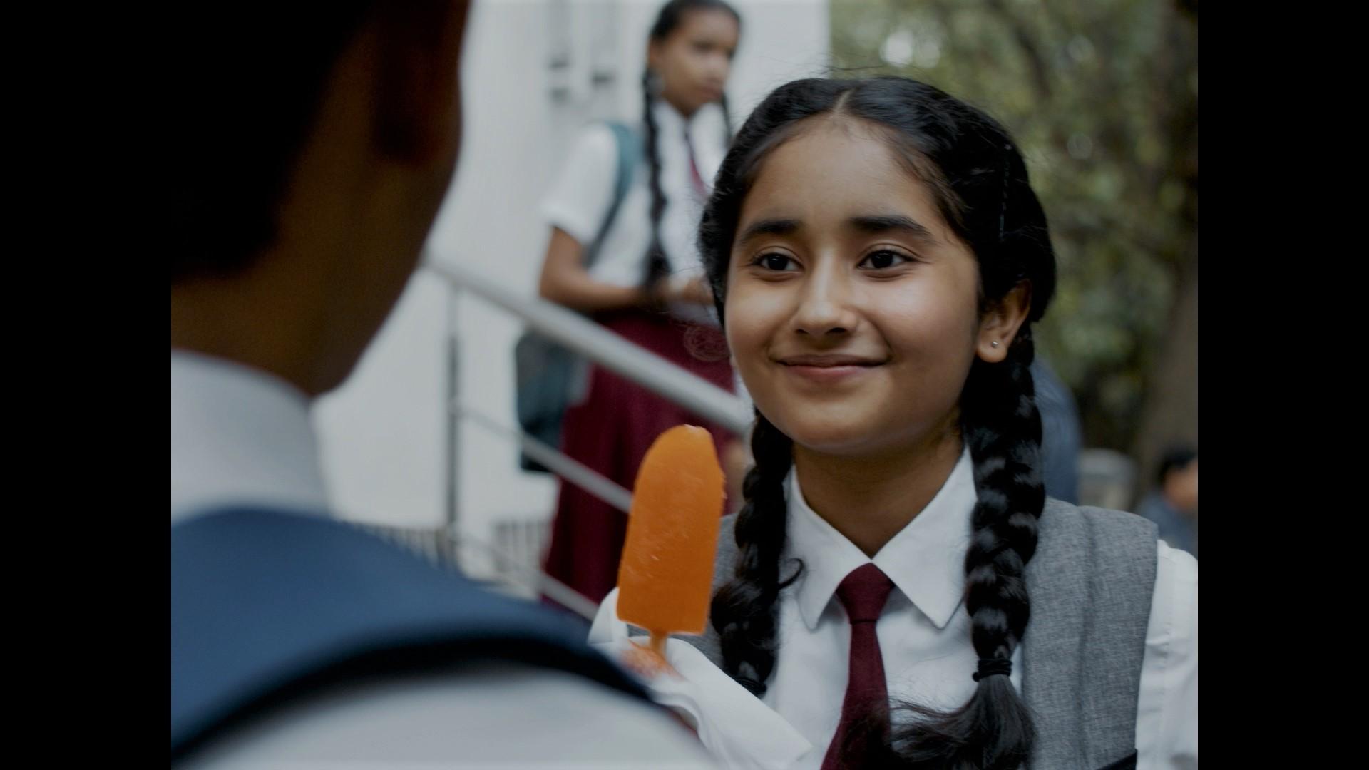 actor Chahat Tewani large photo