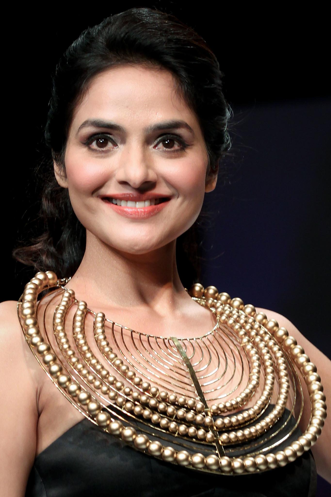 actor Madhoo large photo
