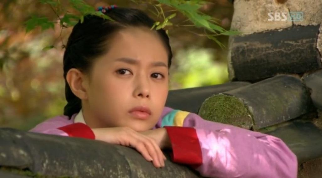 actor Young-Ah Lee large photo