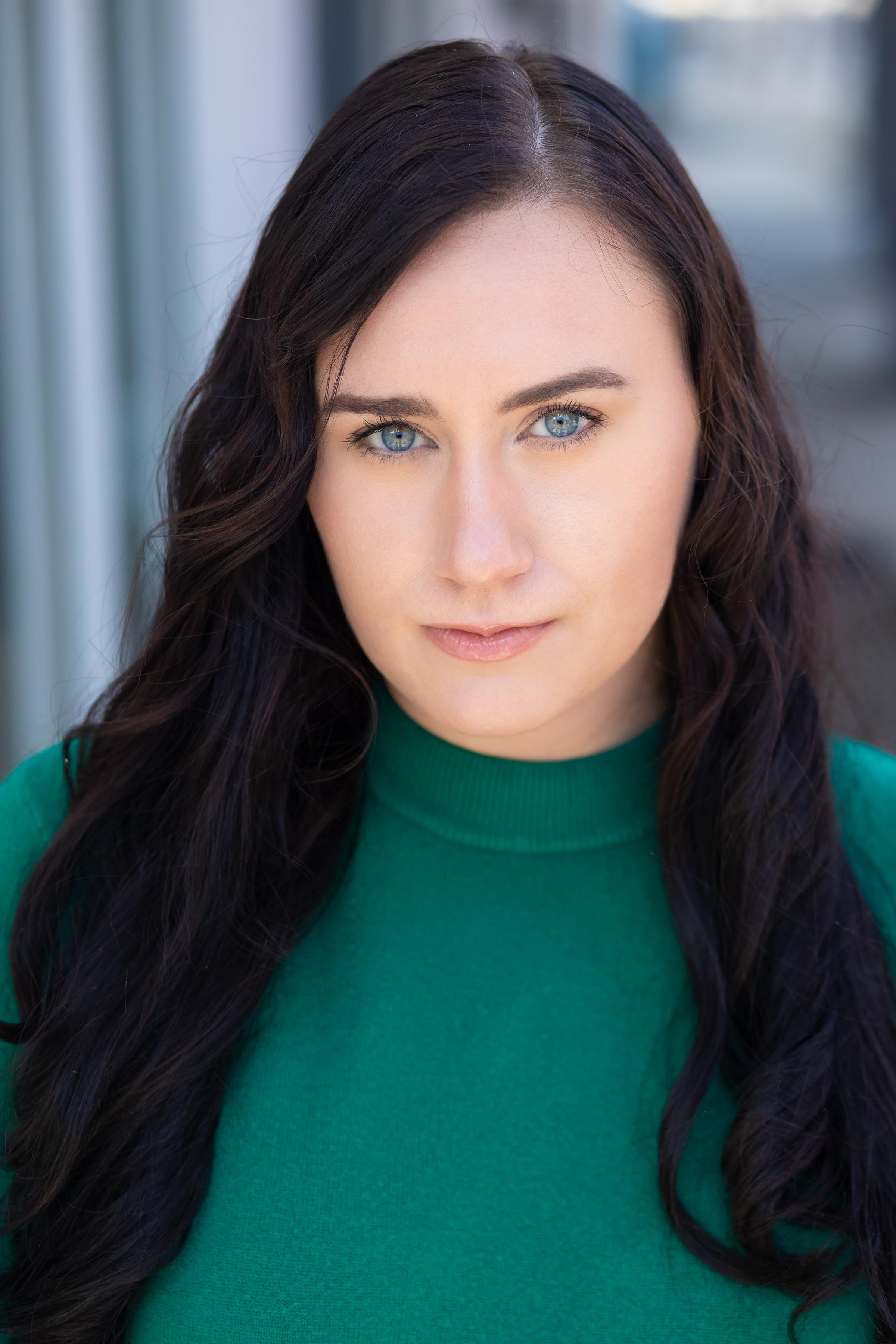 actor Taylor-Grace Davis large photo