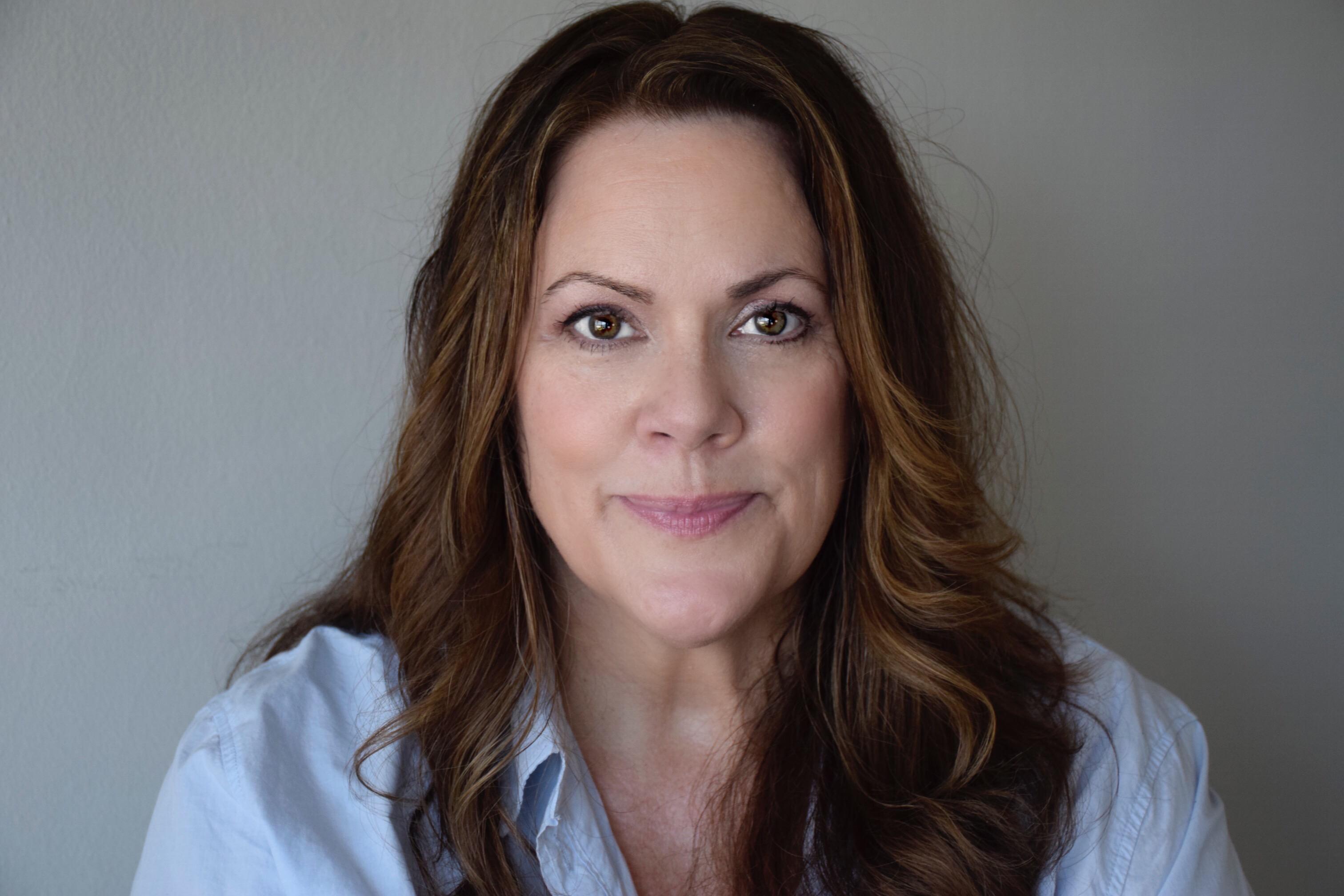 actor Gayla Goehl large photo