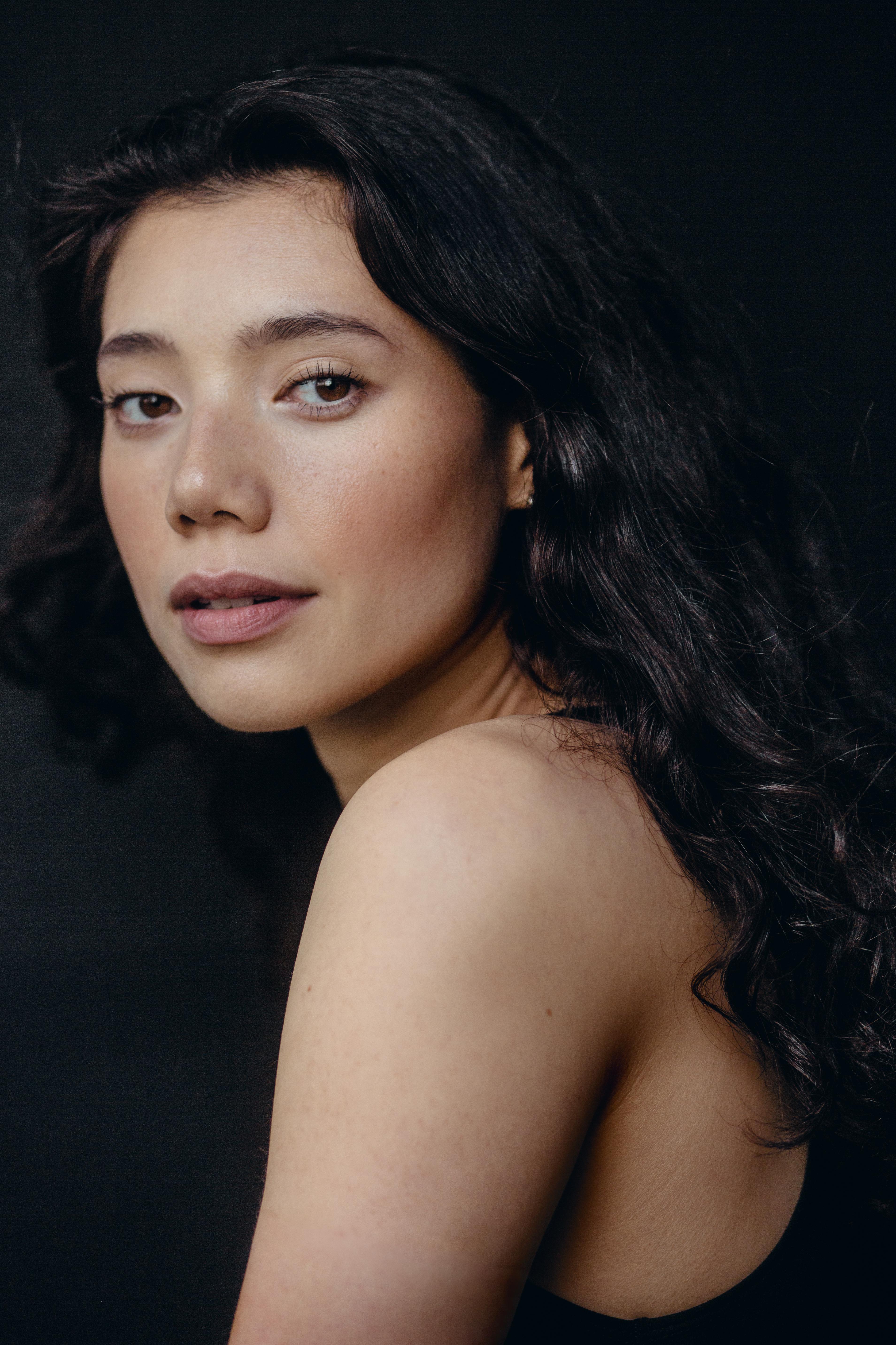 actor Hanako Greensmith large photo