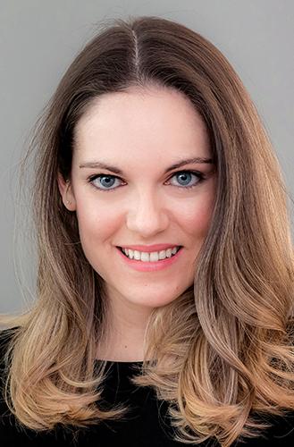 actor Irene Ruiz large photo