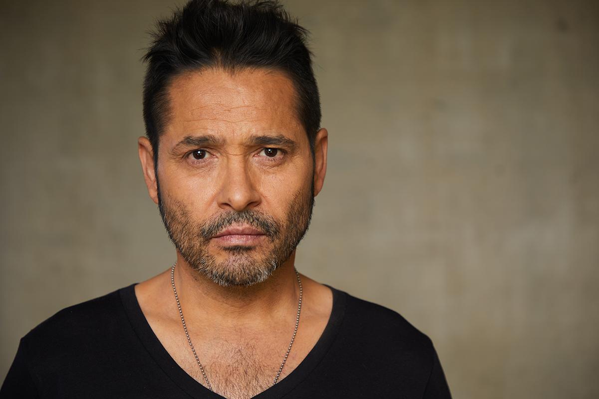 actor Maurice Ripke large photo