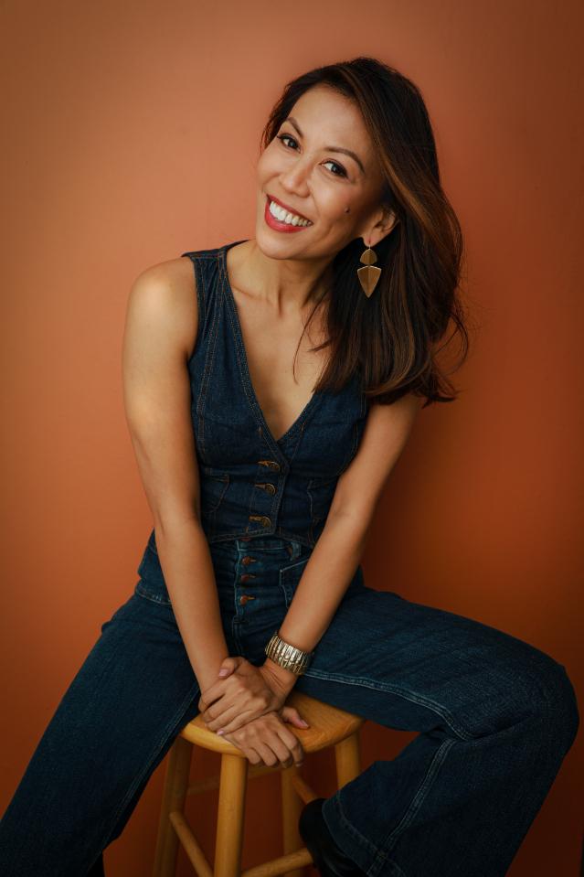 actor Tess Paras large photo