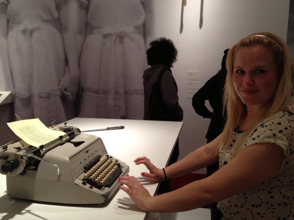 actor Kelly Goodner large photo