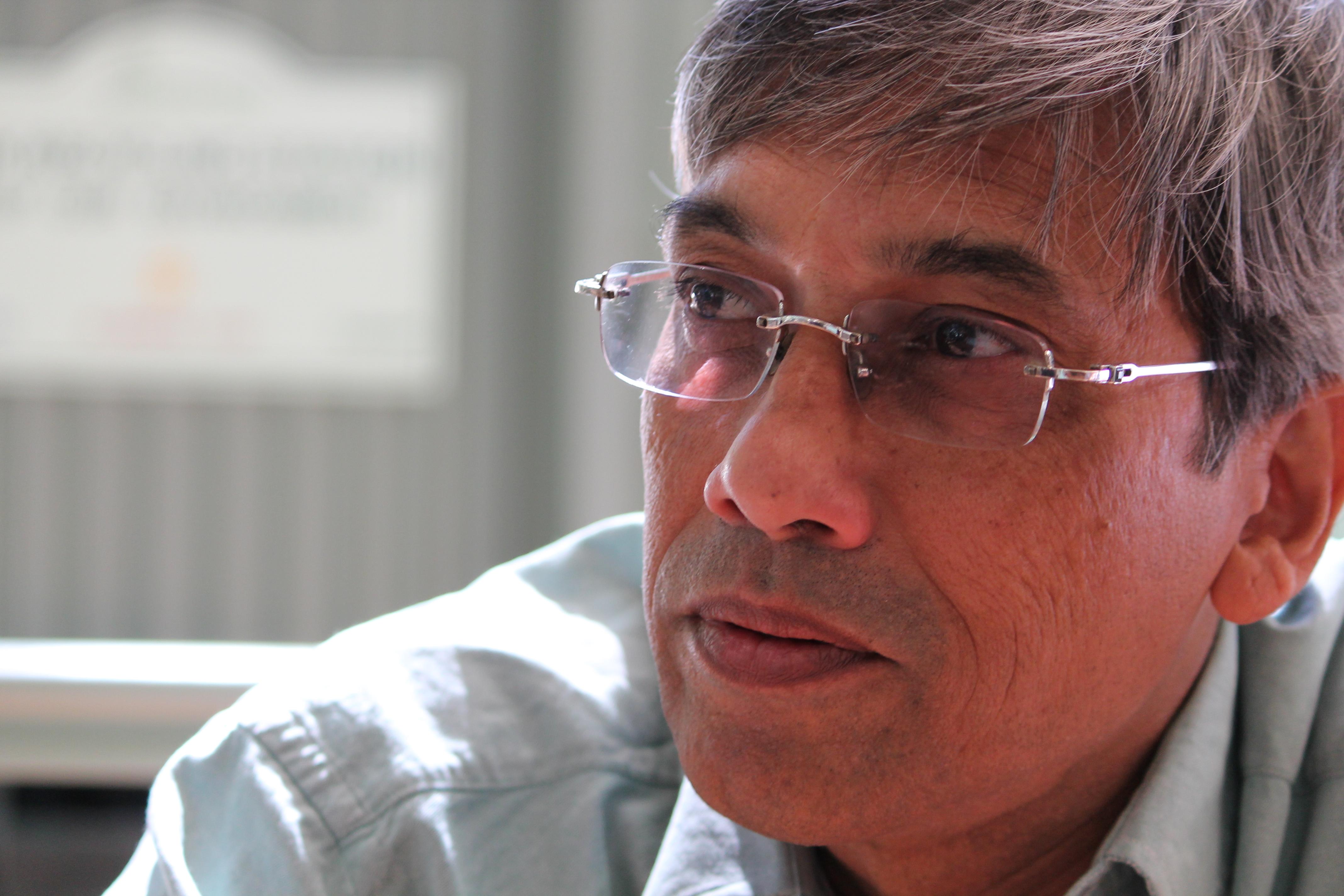 actor Ajit Bhure large photo