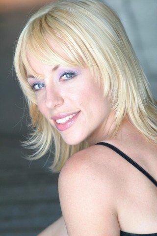 actor Amber Kloss large photo