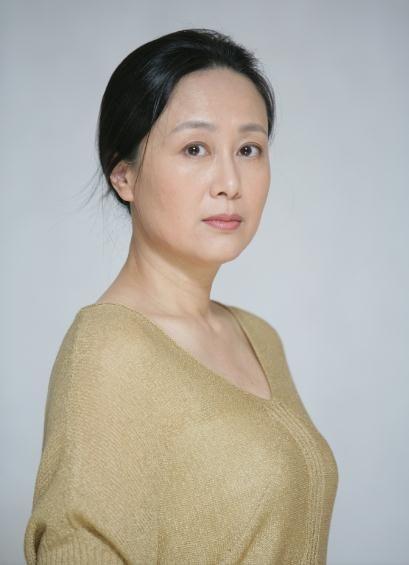 actor Yufang Wu large photo