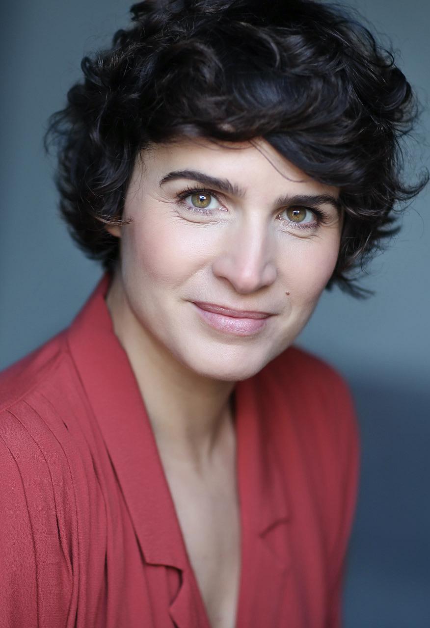 actor Anne-Laure Gruet large photo