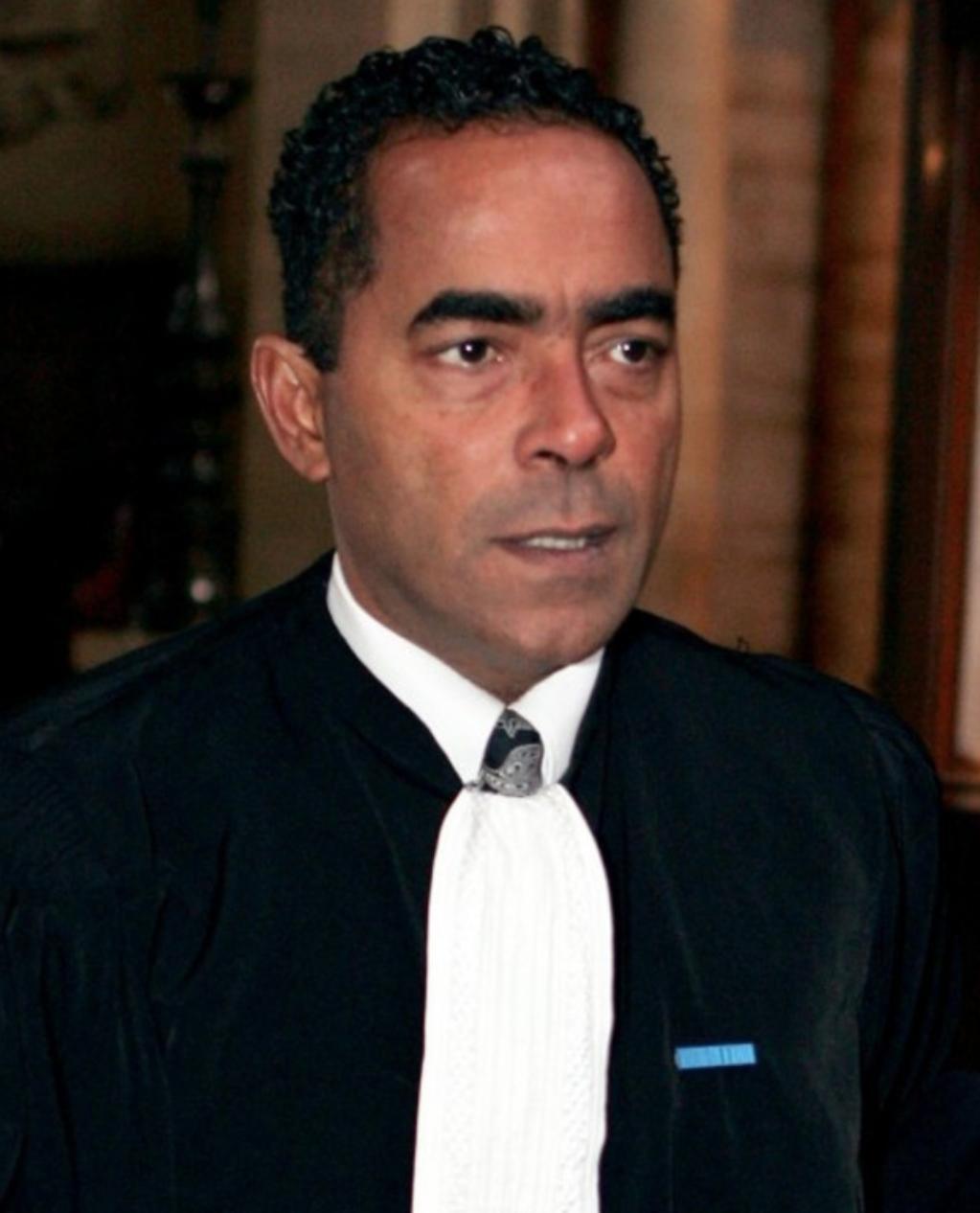 actor Alex Ursulet large photo