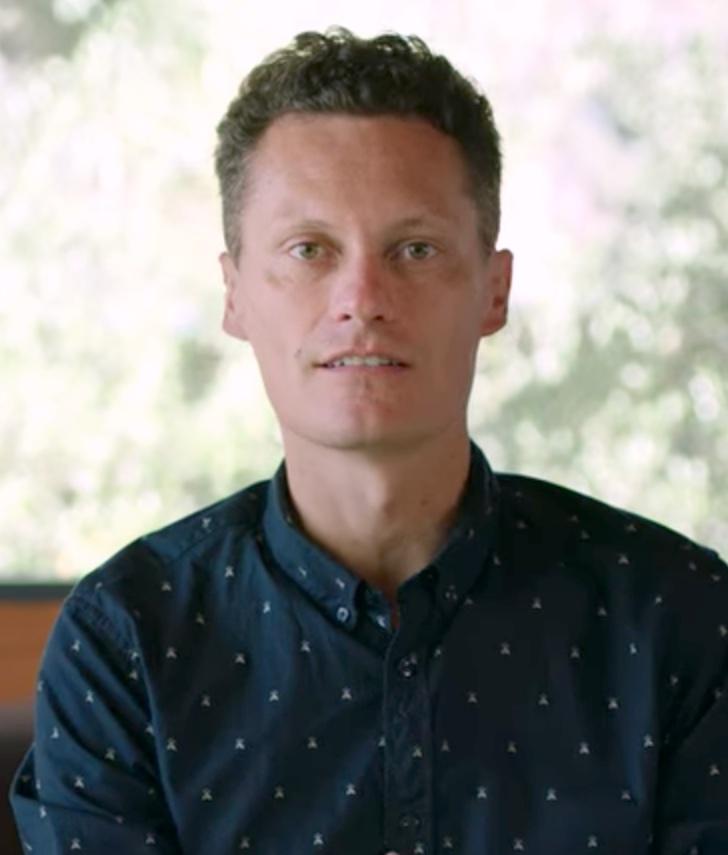 actor Nick Ross large photo