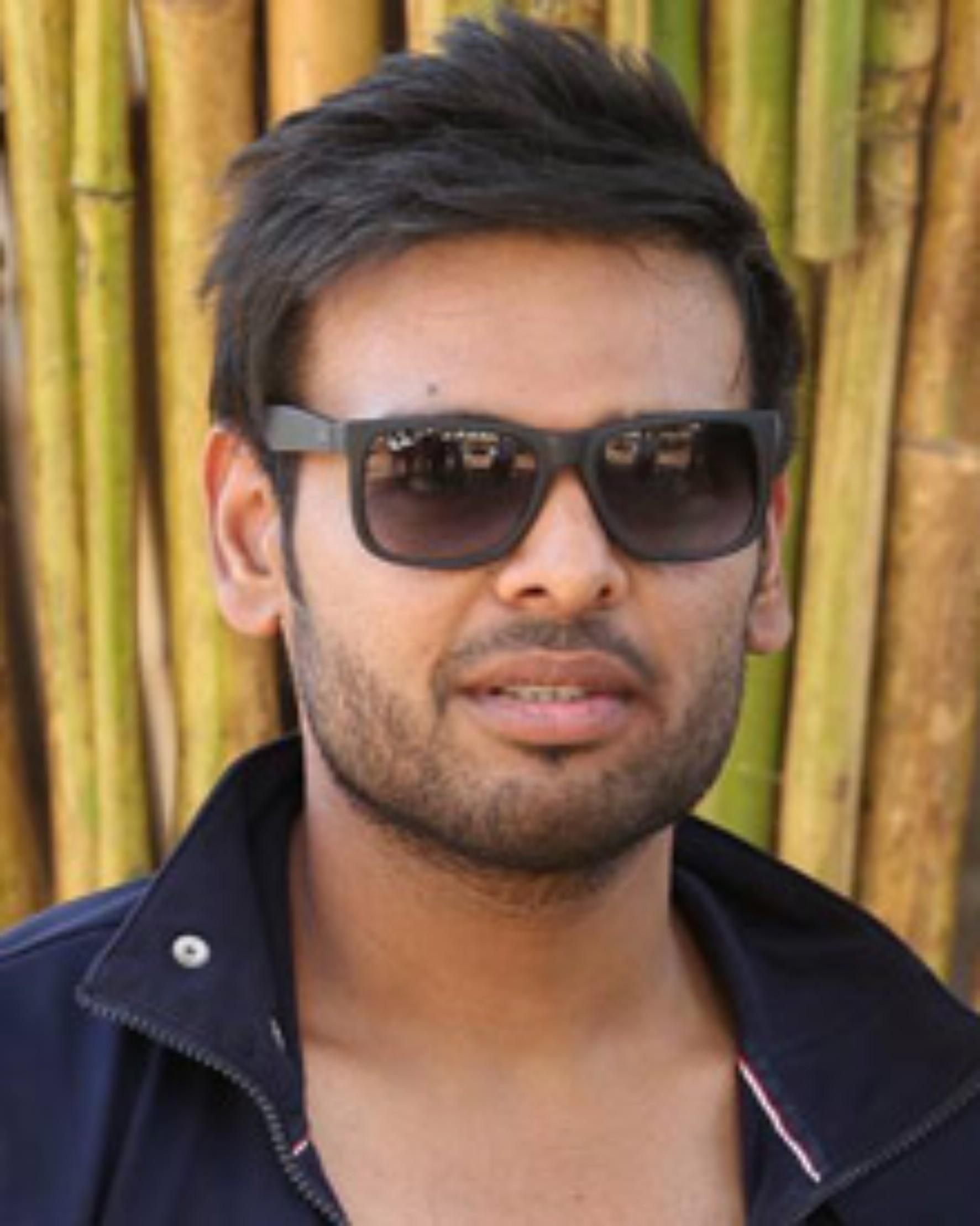 actor Naveen Vijay Krishna large photo