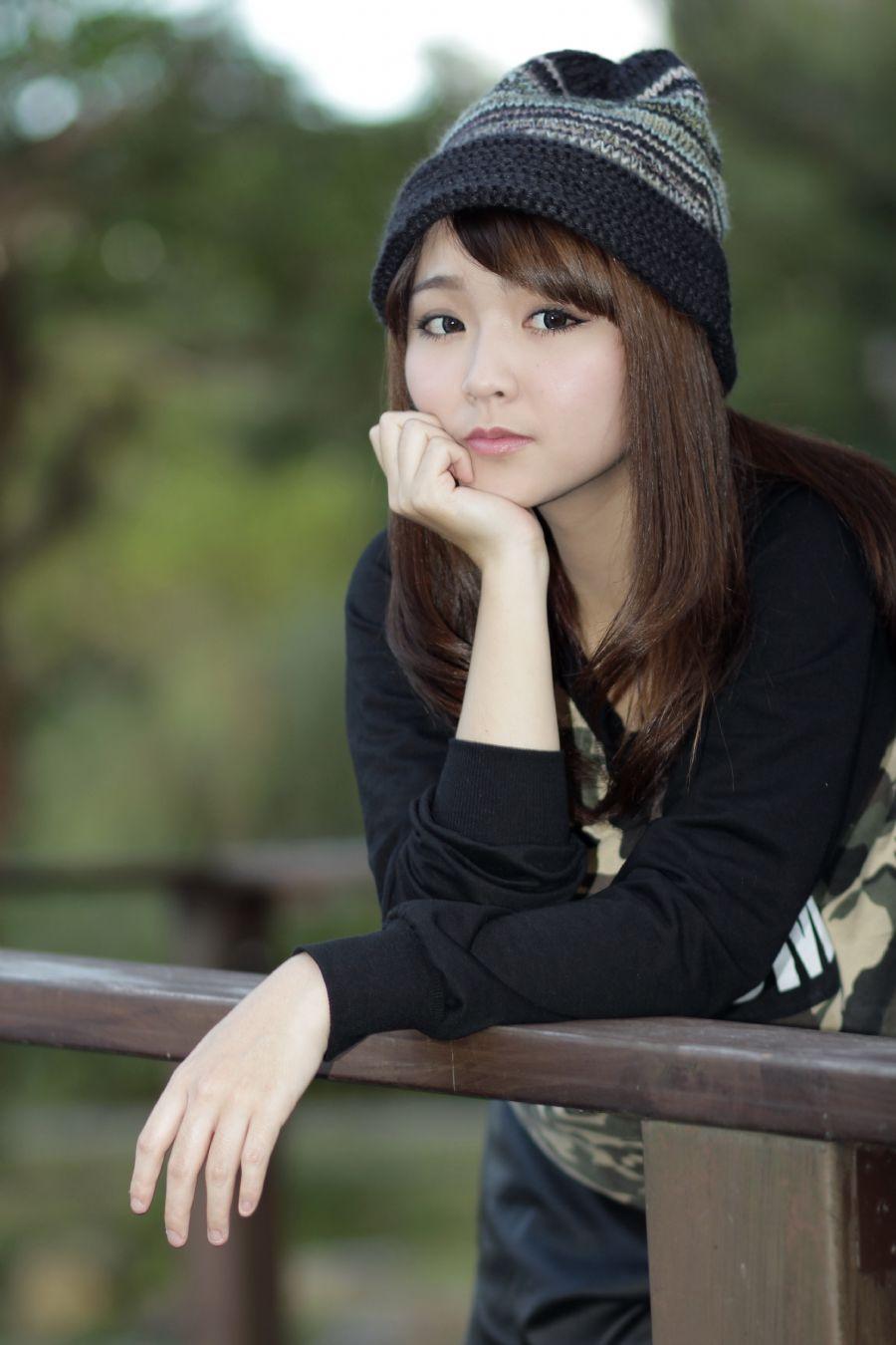 actor Ariel Chiao large photo