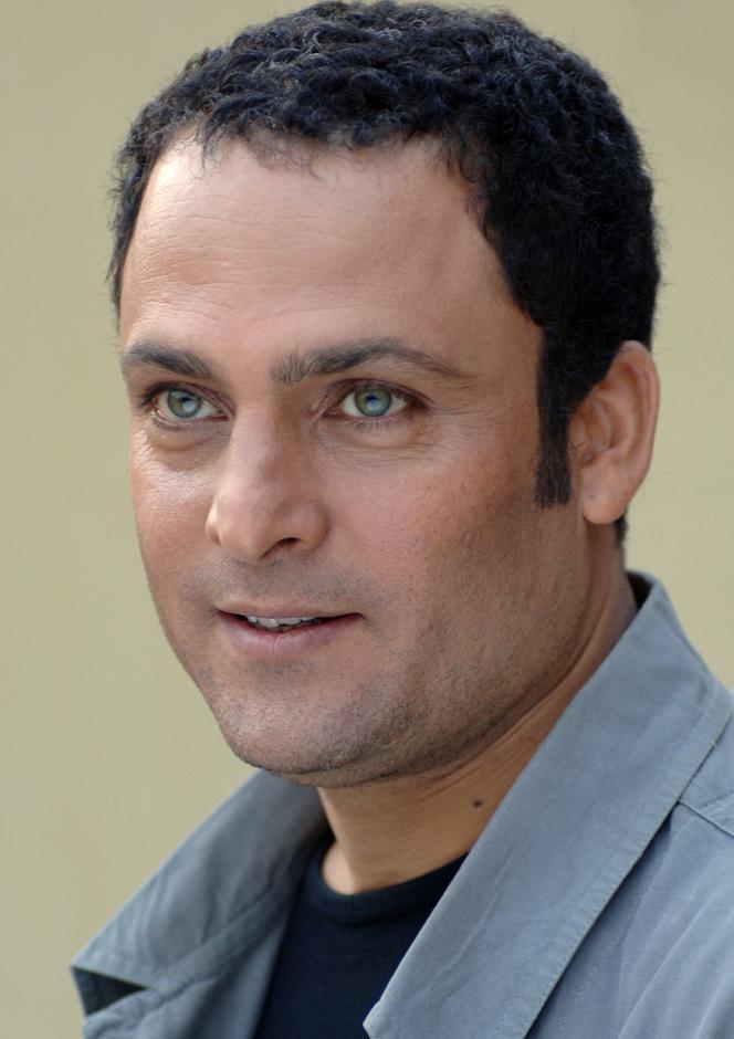 actor Hosein Yari large photo