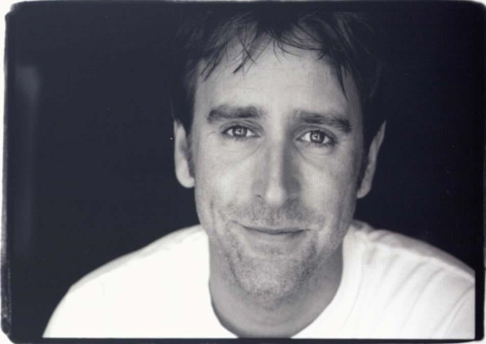 actor Jeremy Robinson large photo