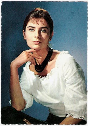 actor Juliette Mayniel large photo