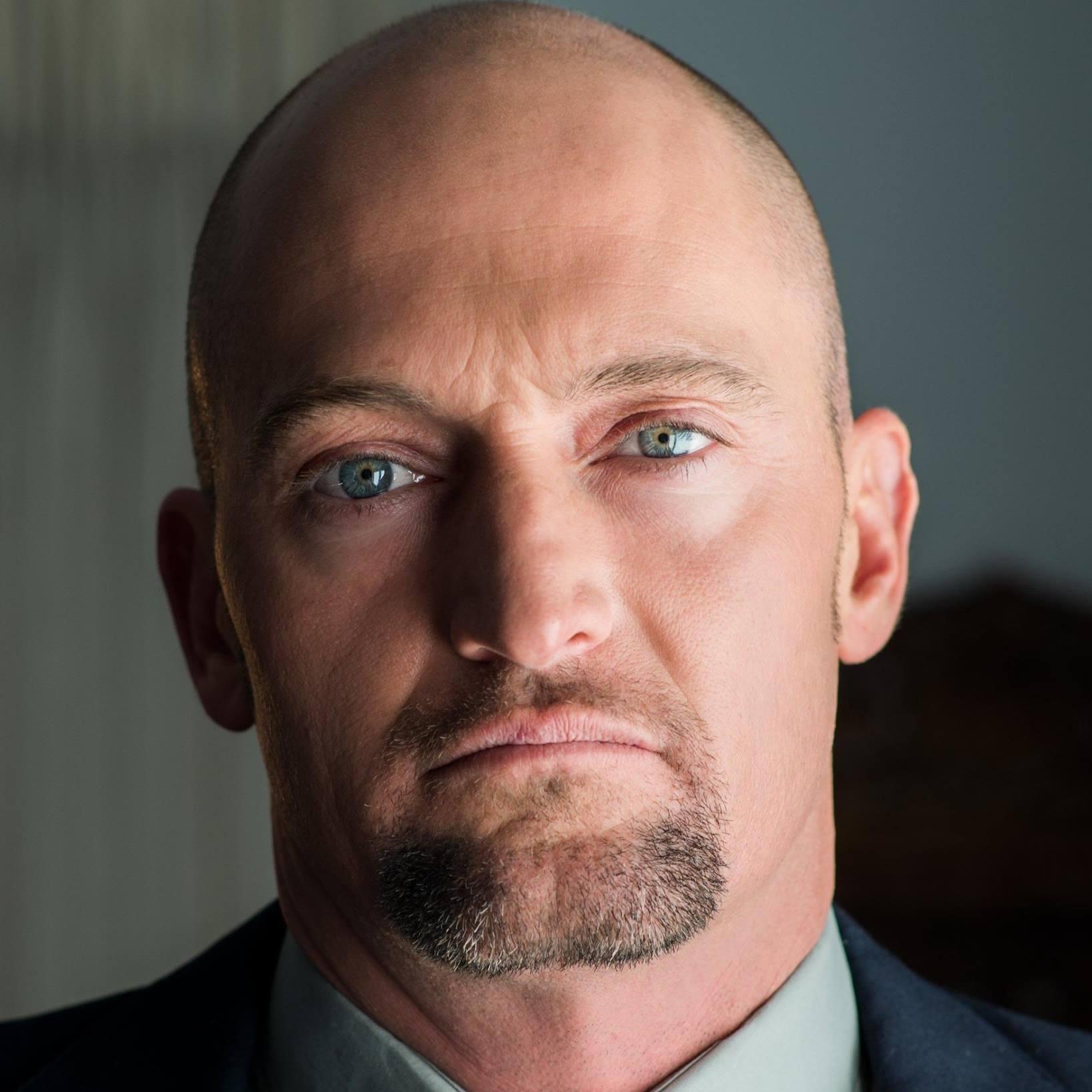 actor Spencer Cadigan large photo