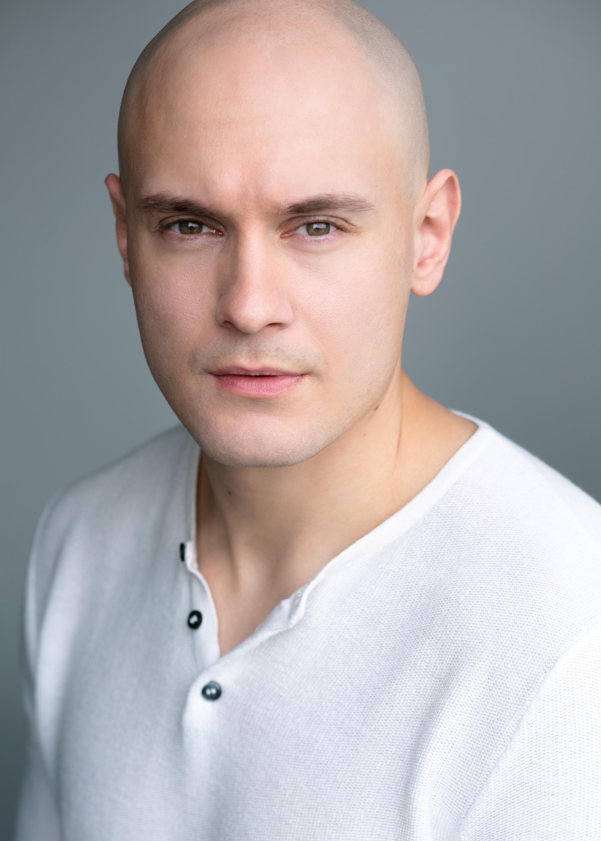 actor Julian Freund large photo