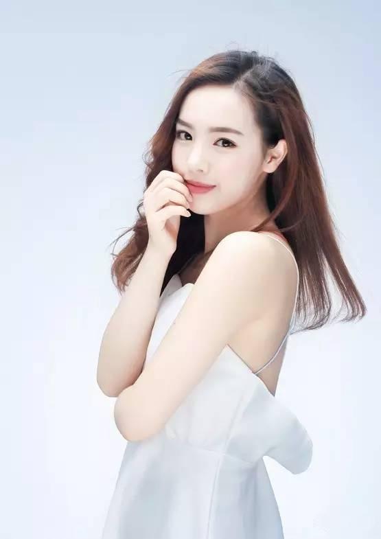 actor Yuting Xiong large photo