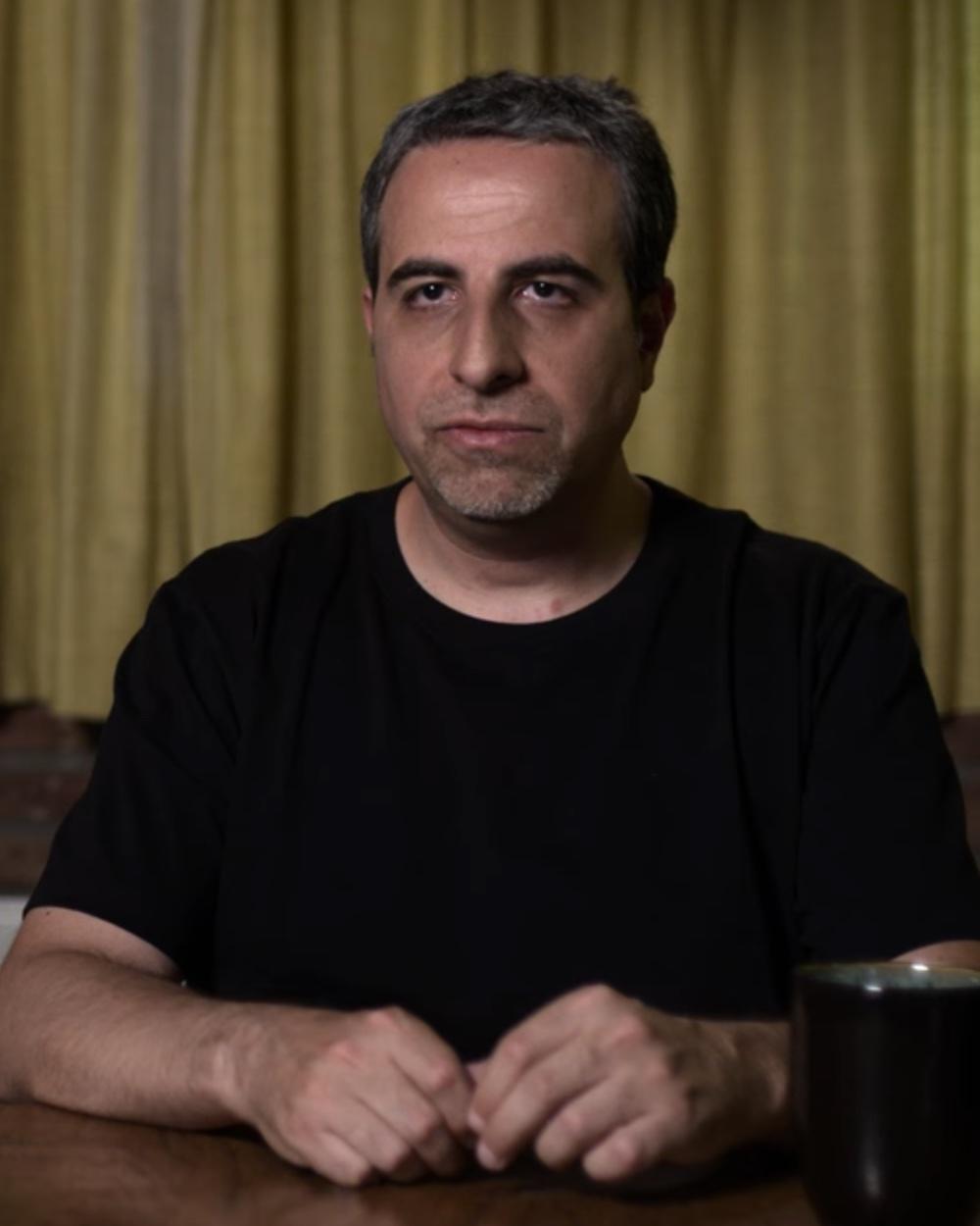 actor Carlos Medina large photo