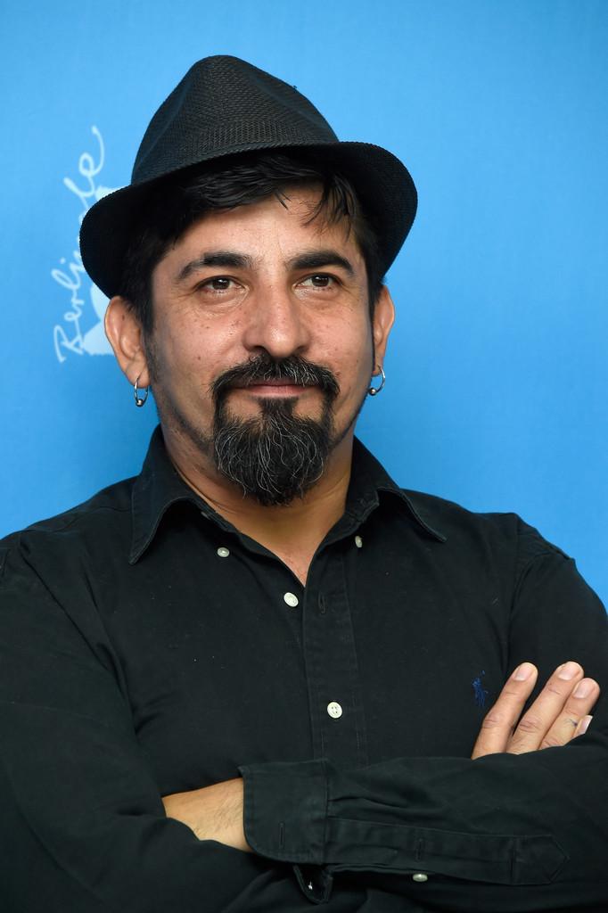 actor Roberto Farías large photo