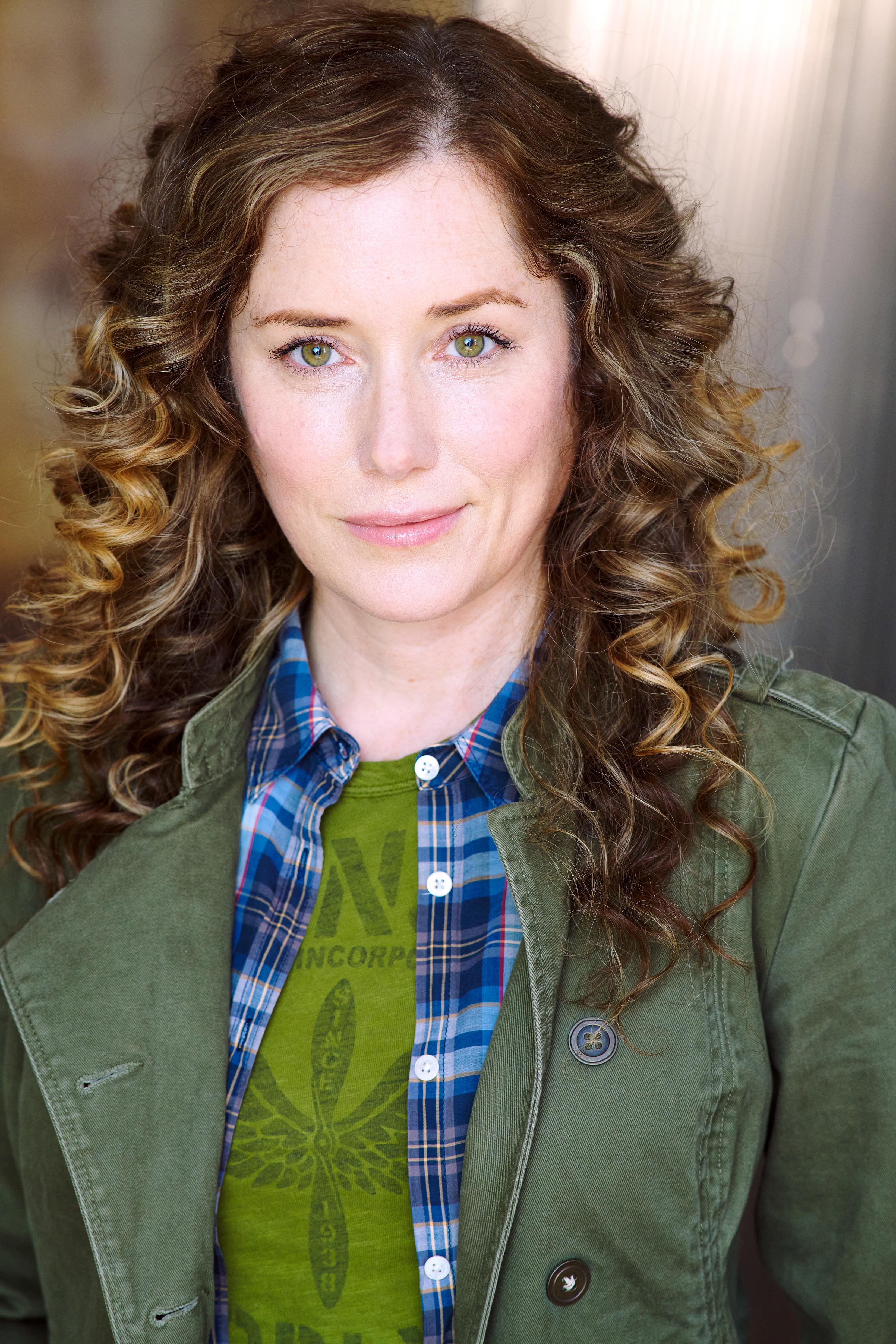 actor Alexandra Goodman large photo