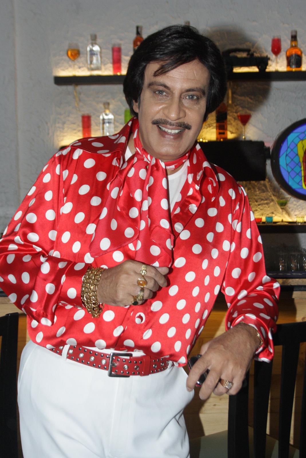 actor Deepak Parashar large photo