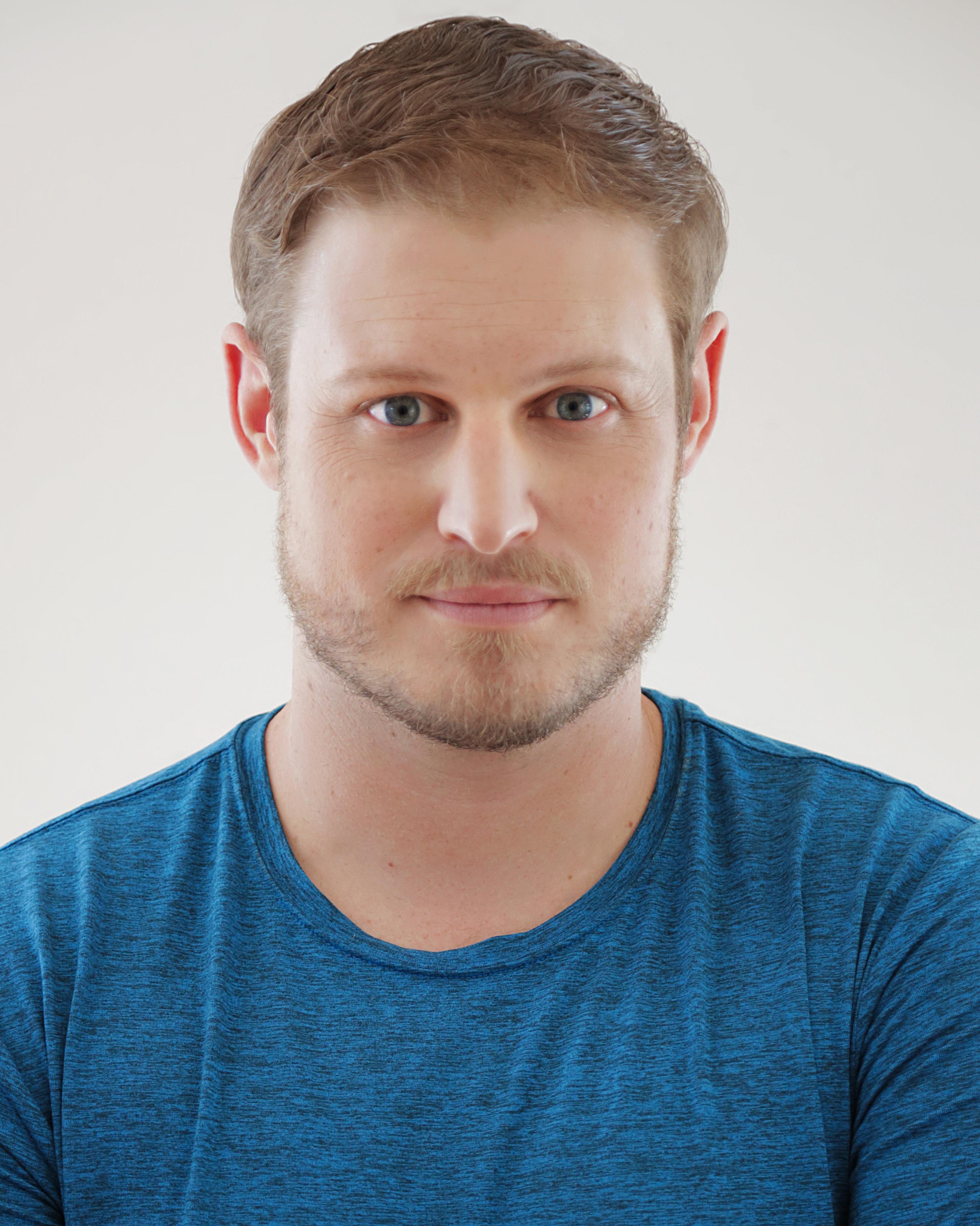 actor David Madwin large photo