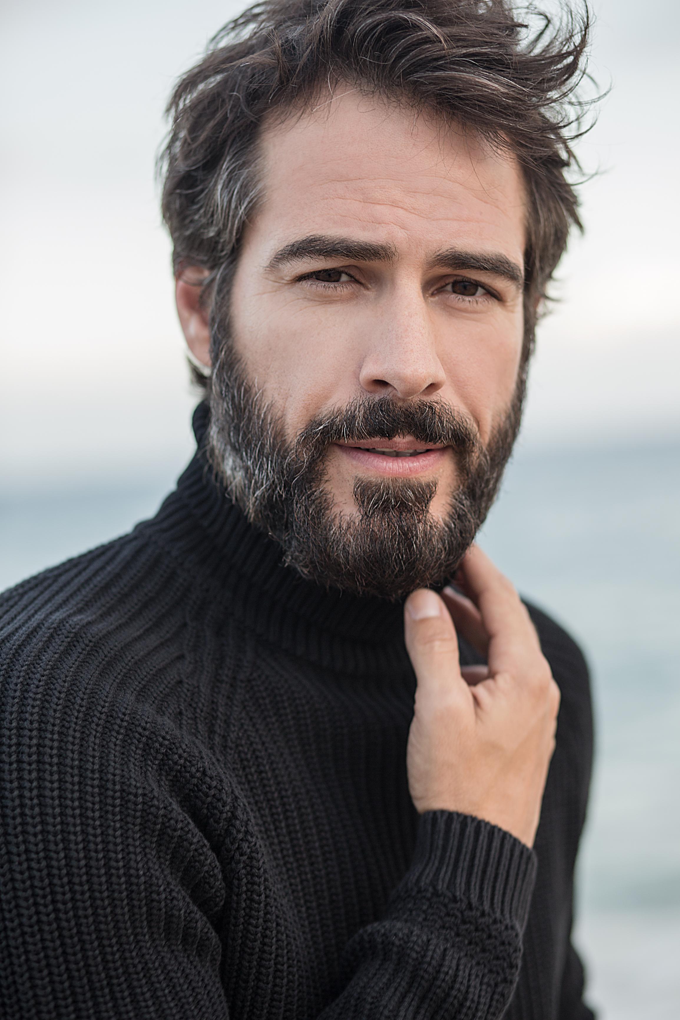 actor Alejandro Tous large photo