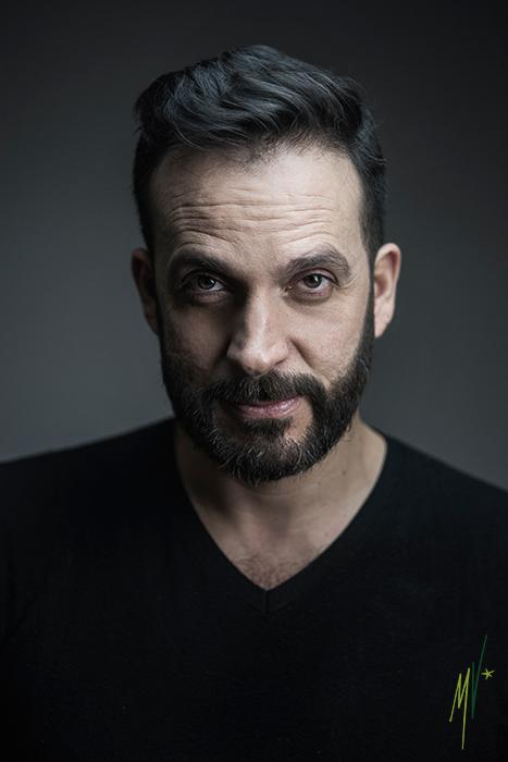 actor Antonio de la Vega large photo