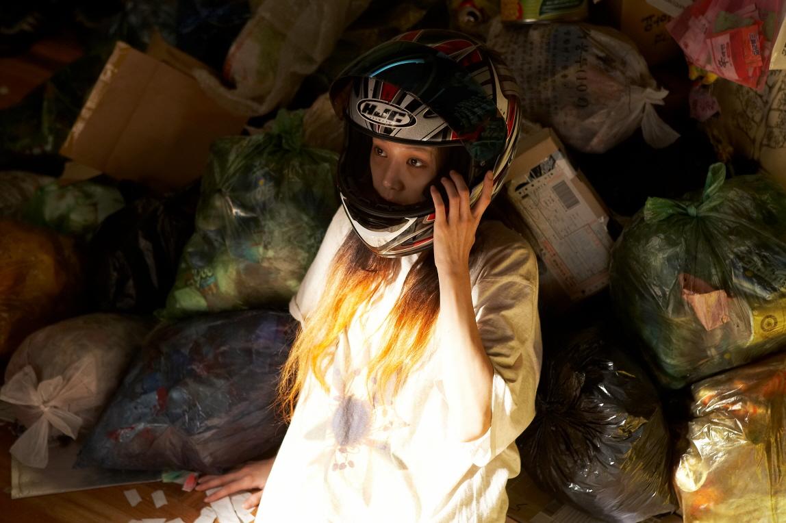 actor Ryeowon Jung large photo