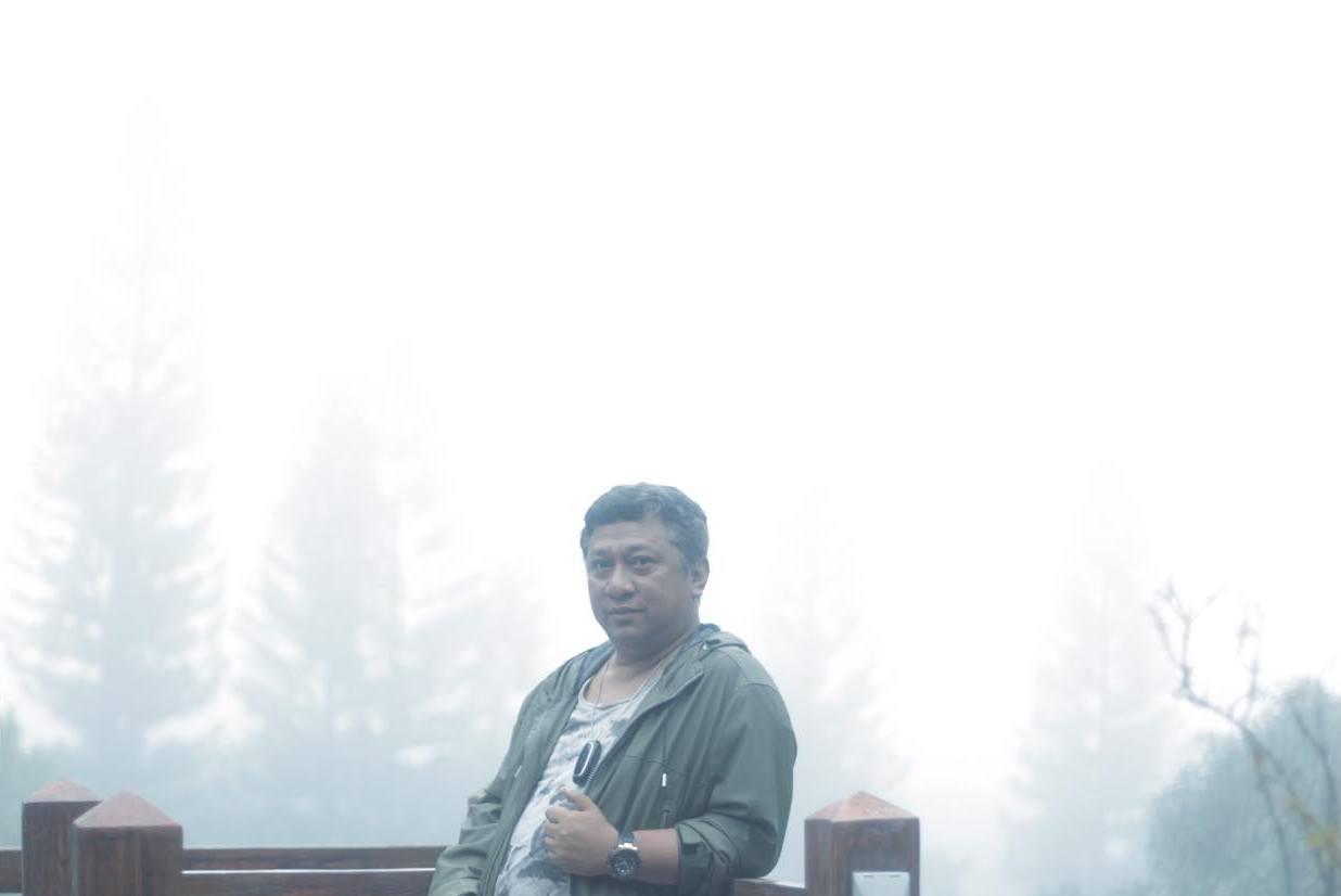 actor Lexter Tarriela large photo