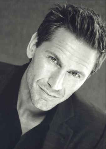 actor Bruce Heinrich large photo