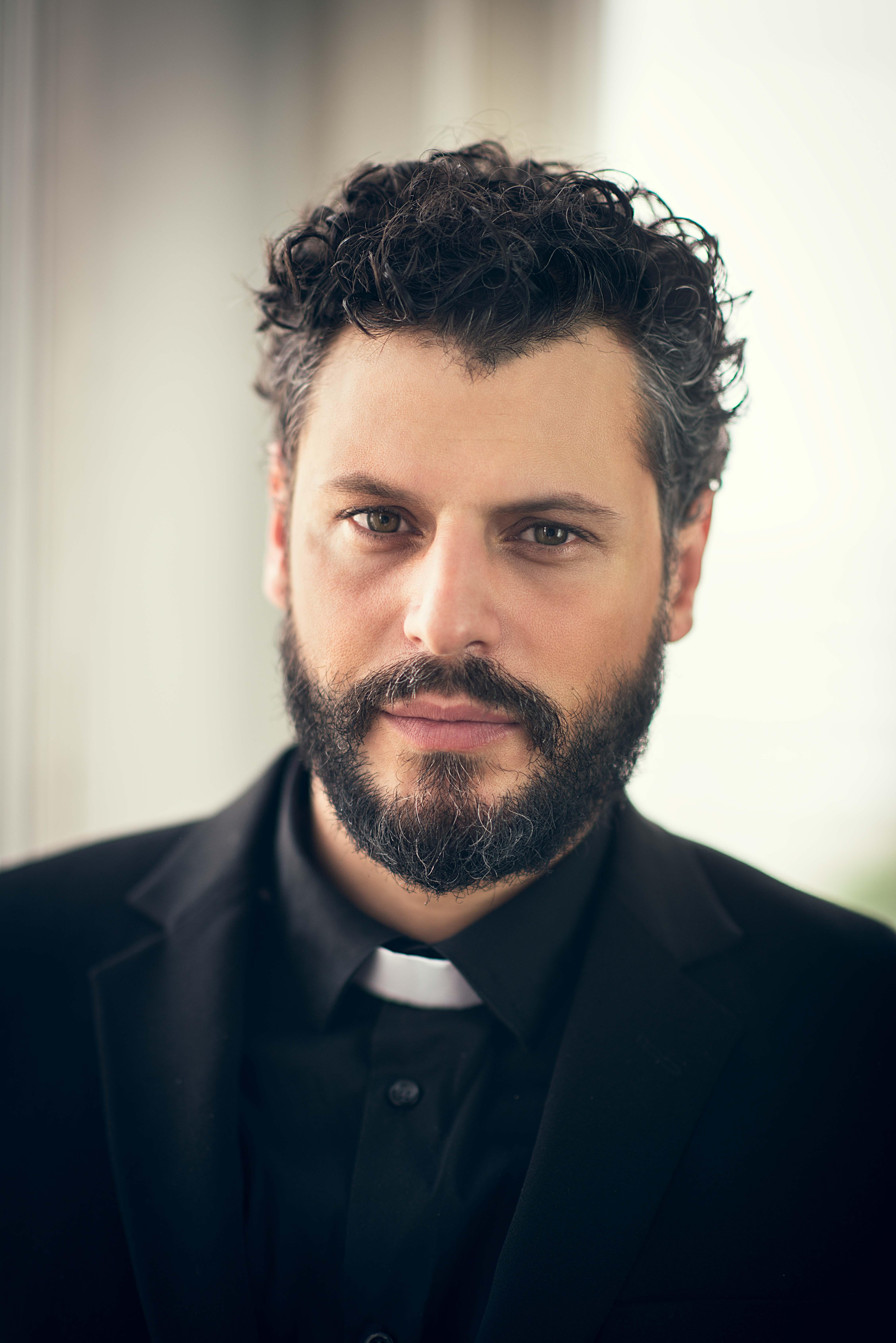 actor Manuel Cortez large photo