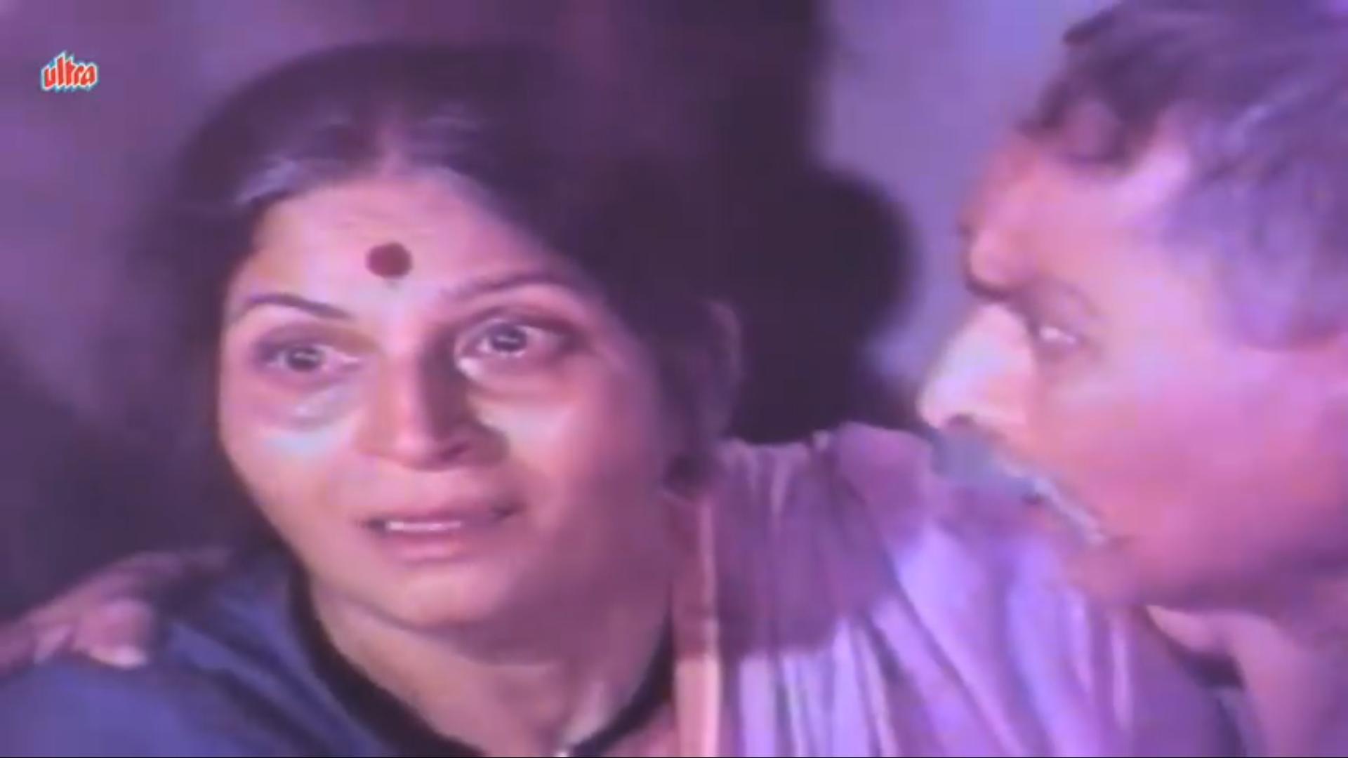 actor Vatsala Deshmukh large photo