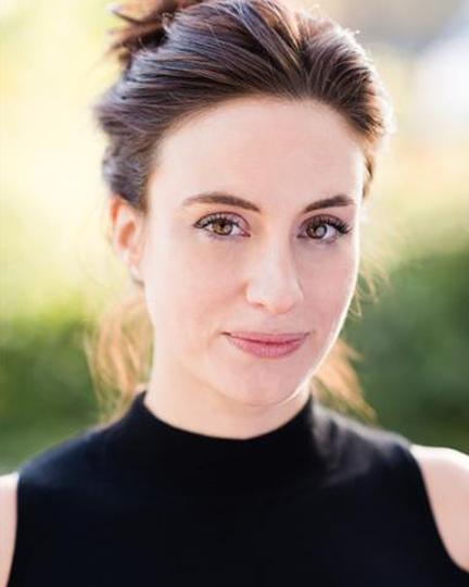 actor Chloe de Burgh large photo