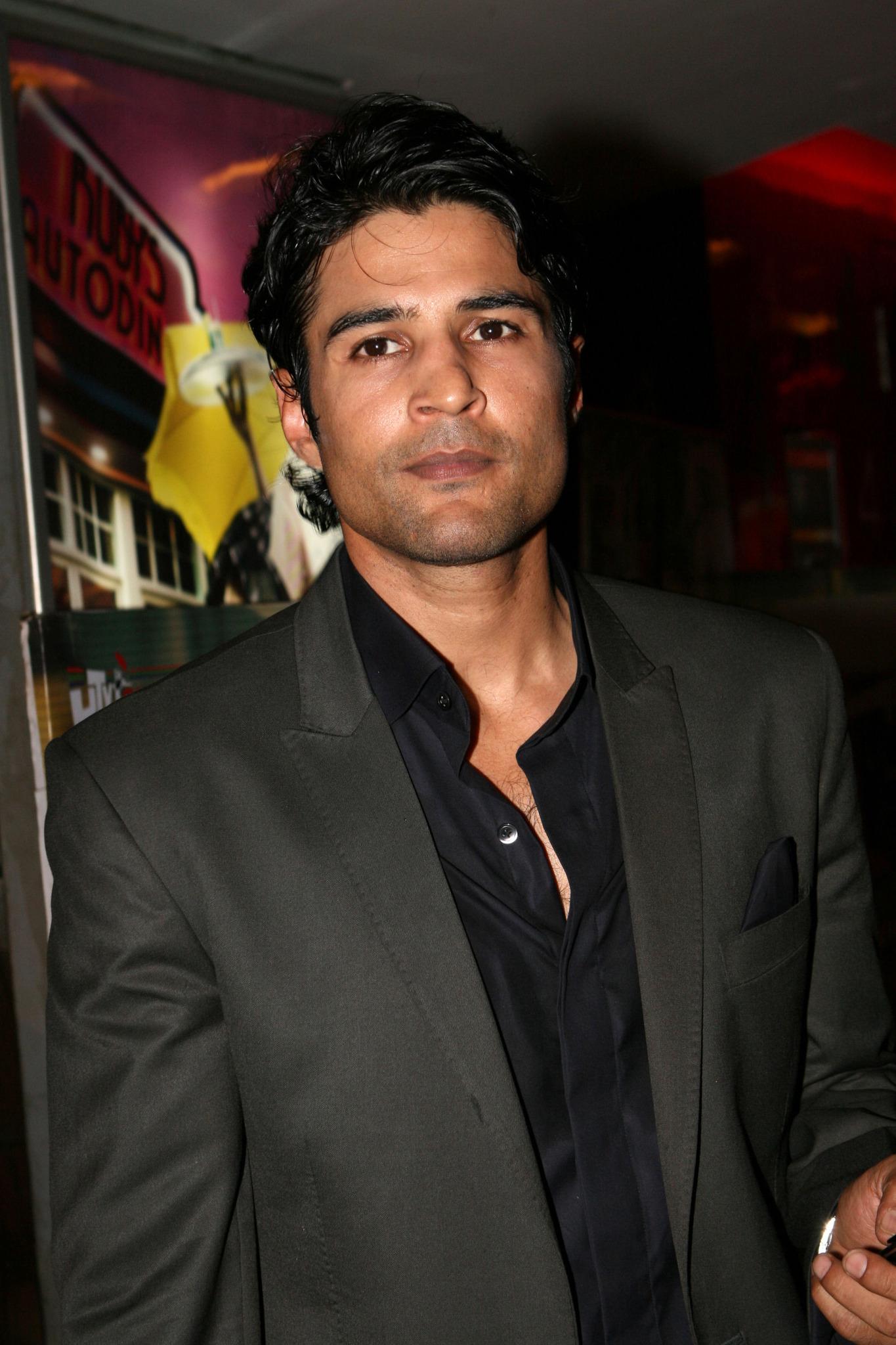 actor Rajeev Khandelwal large photo