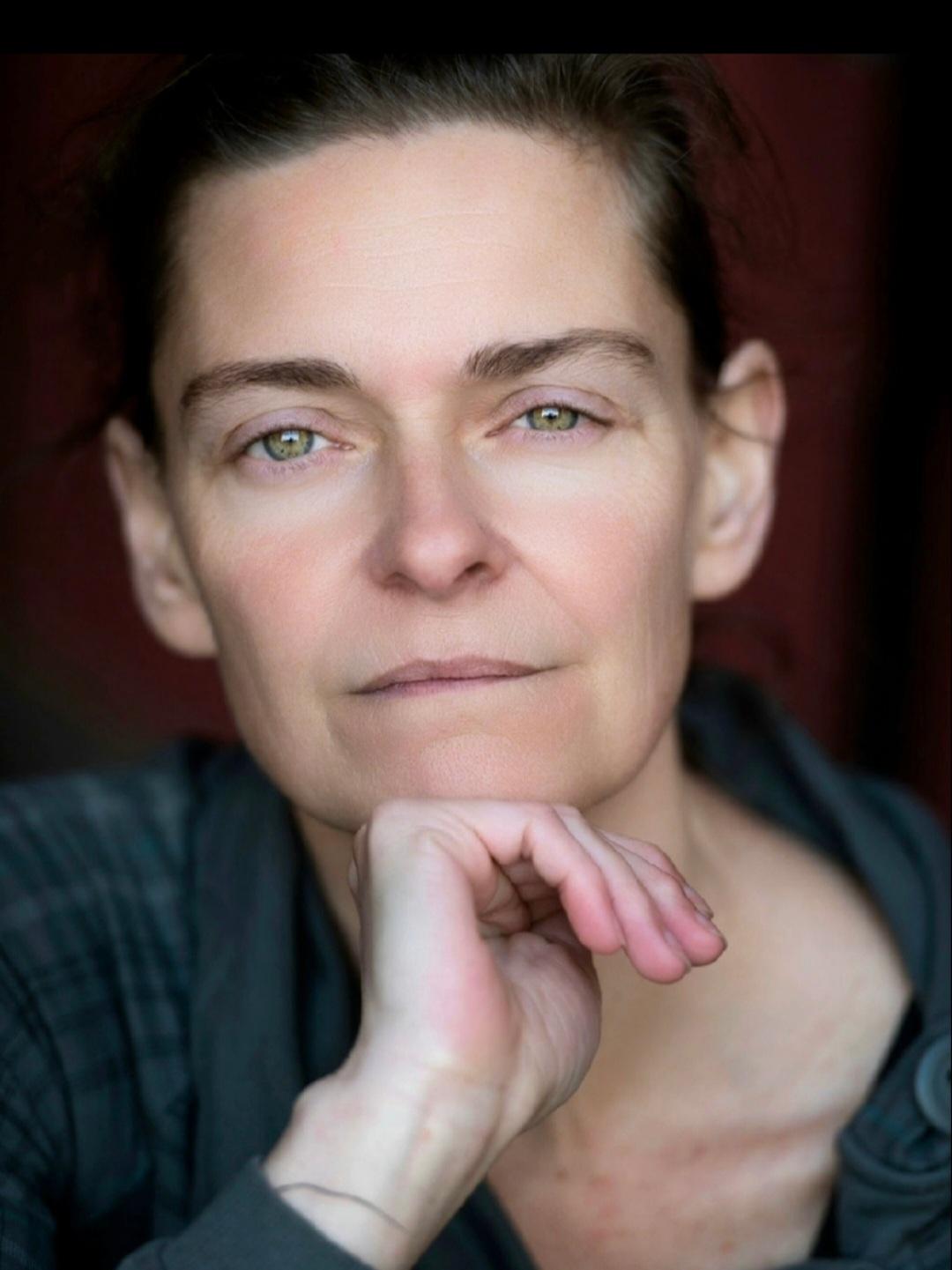 actor Sol Roach large photo