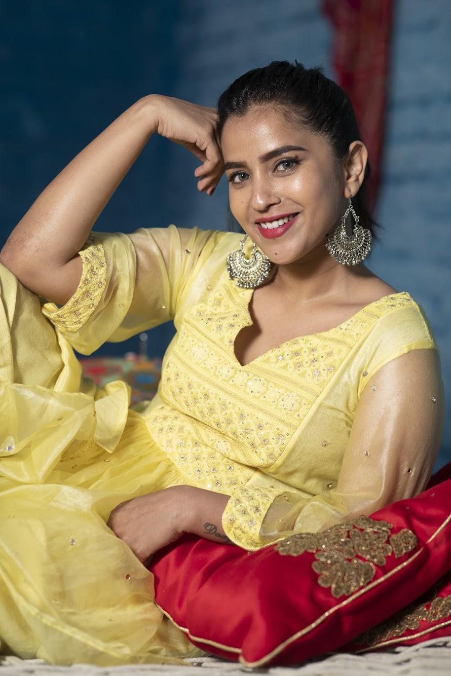 actor Komalee Prasad large photo