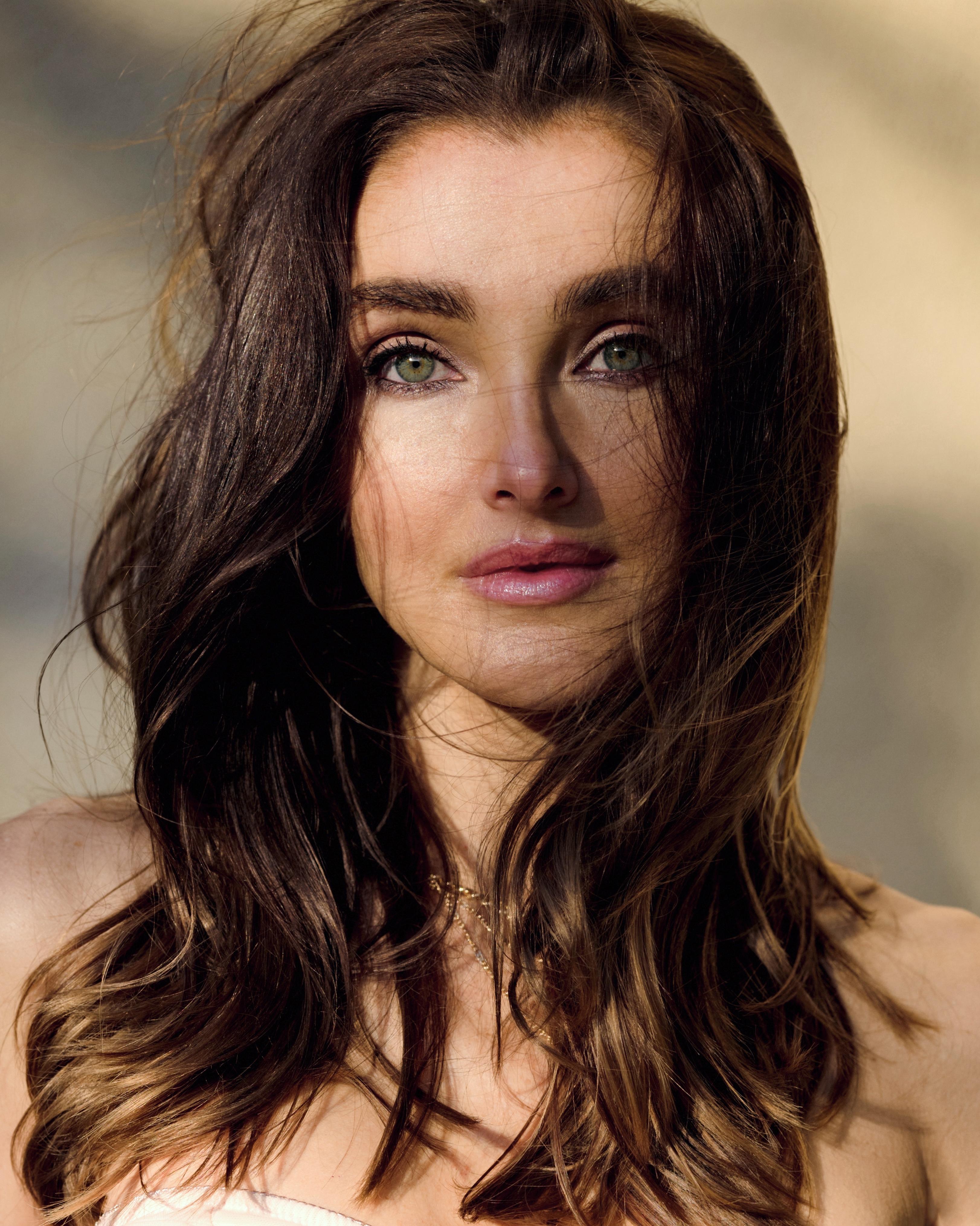 actor Katherine Murphy large photo