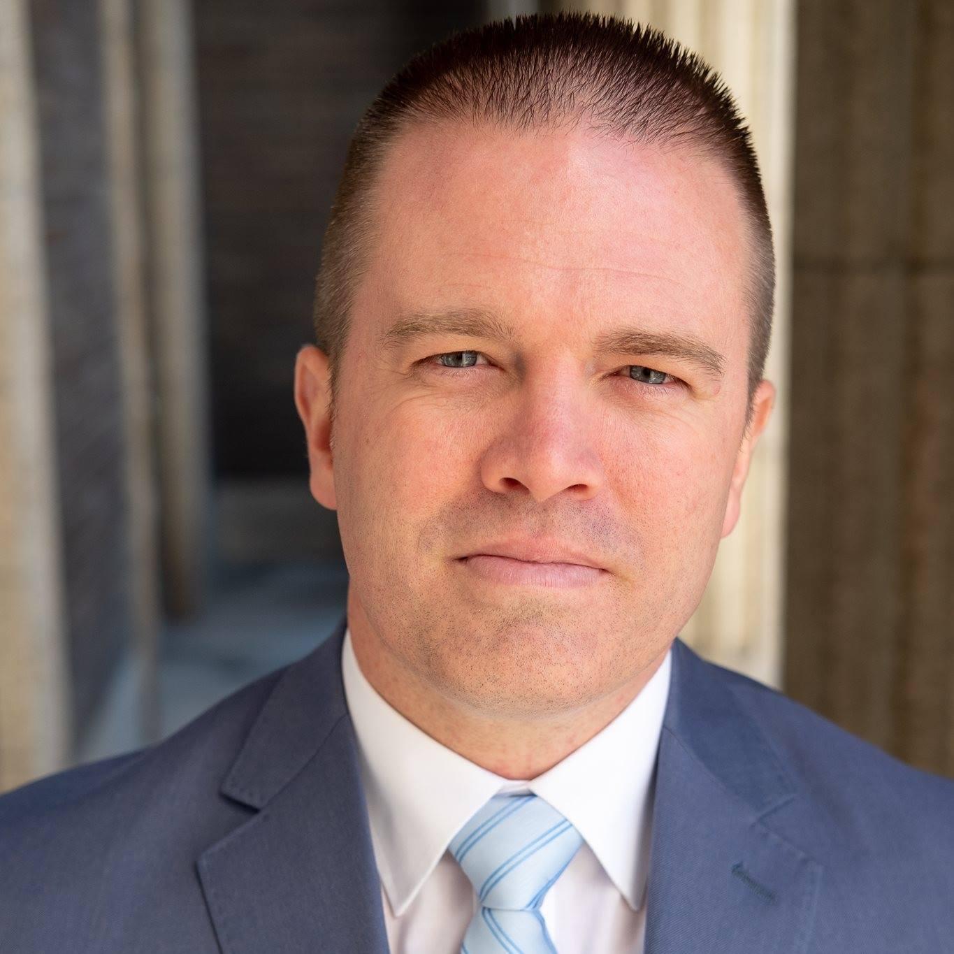 actor Nate Eaton large photo