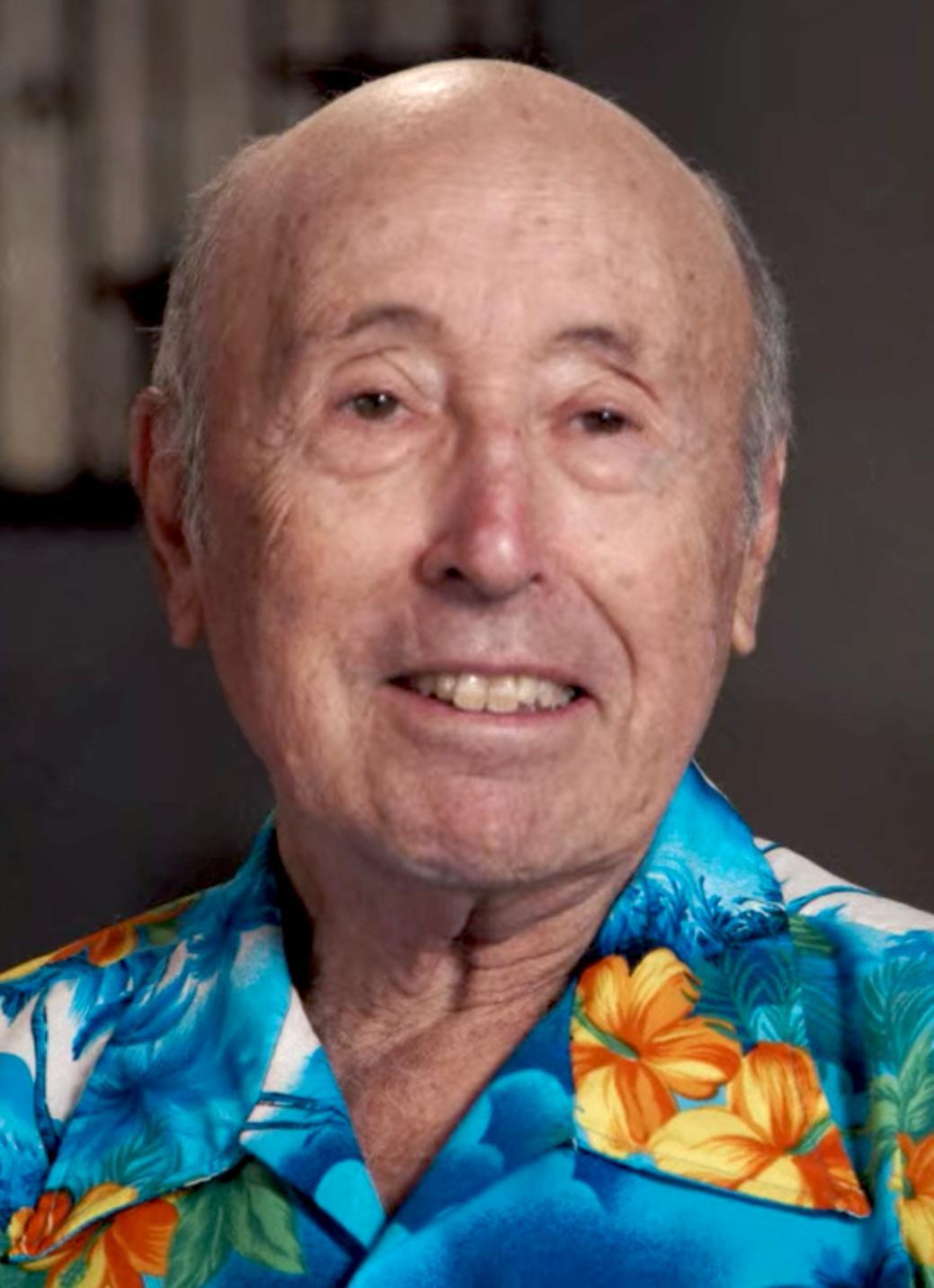 actor Barry Mason large photo