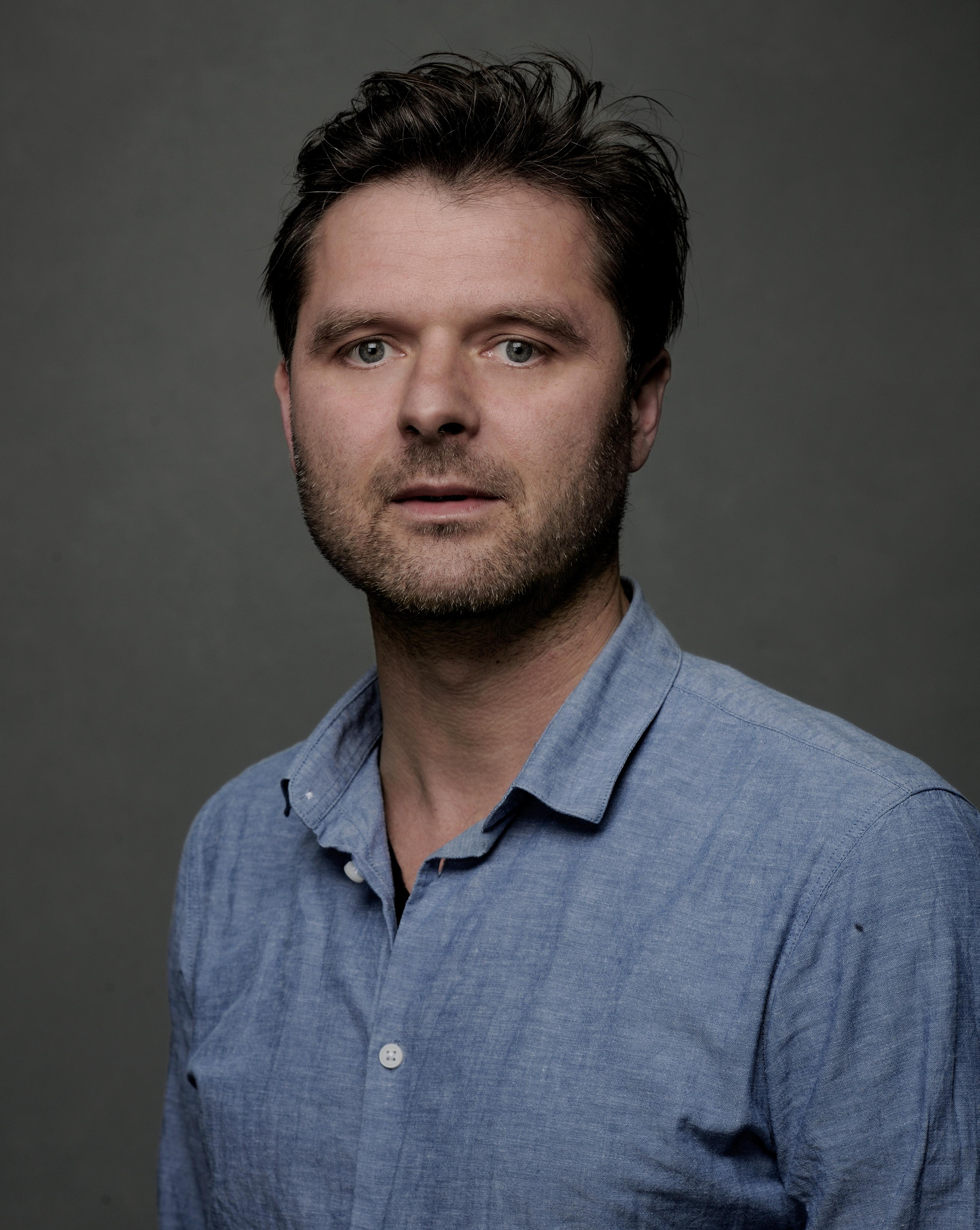 actor Arend Brandligt large photo