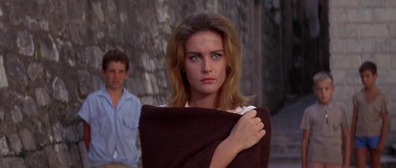 actor Spela Rozin large photo