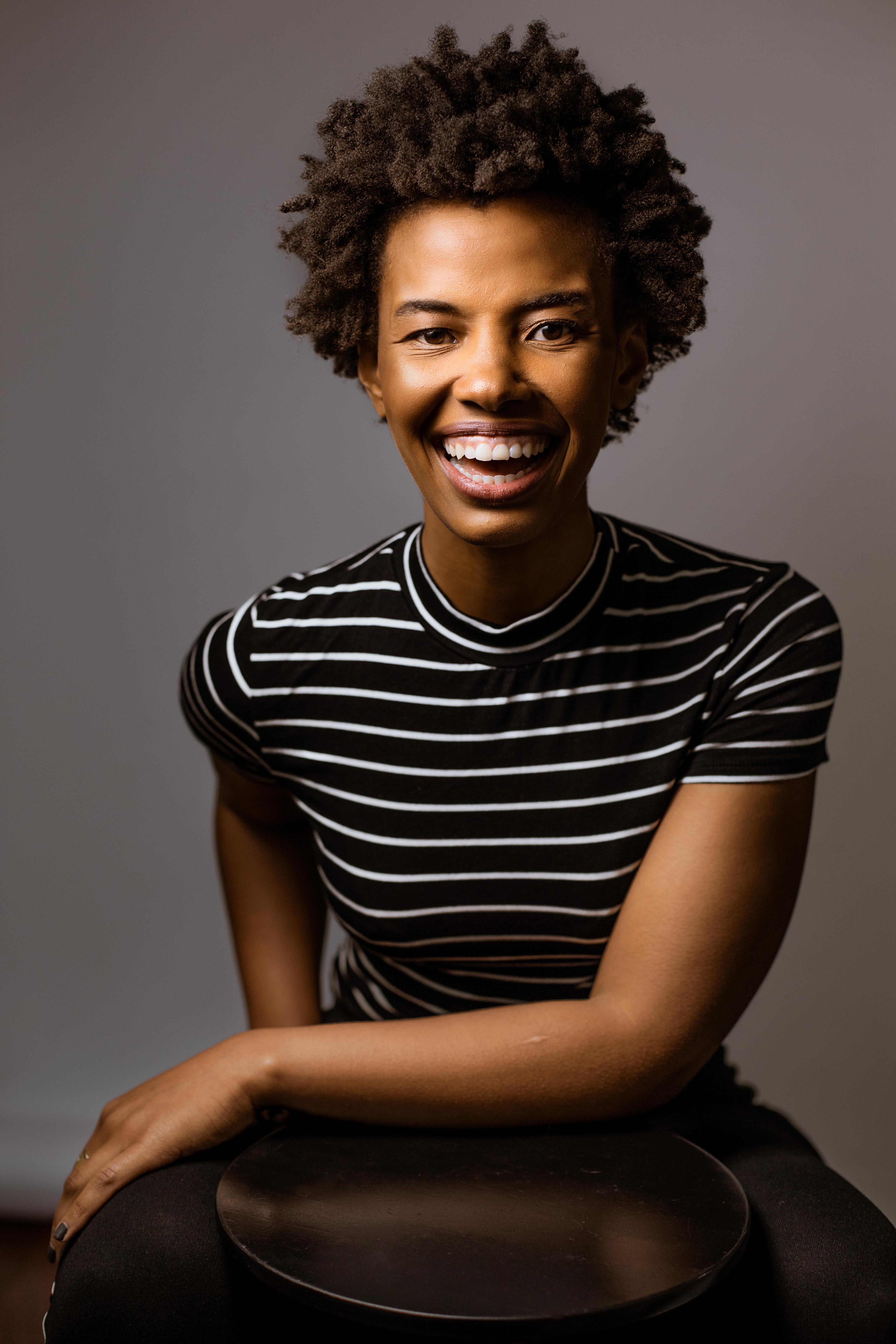 actor Kineta Kunutu large photo