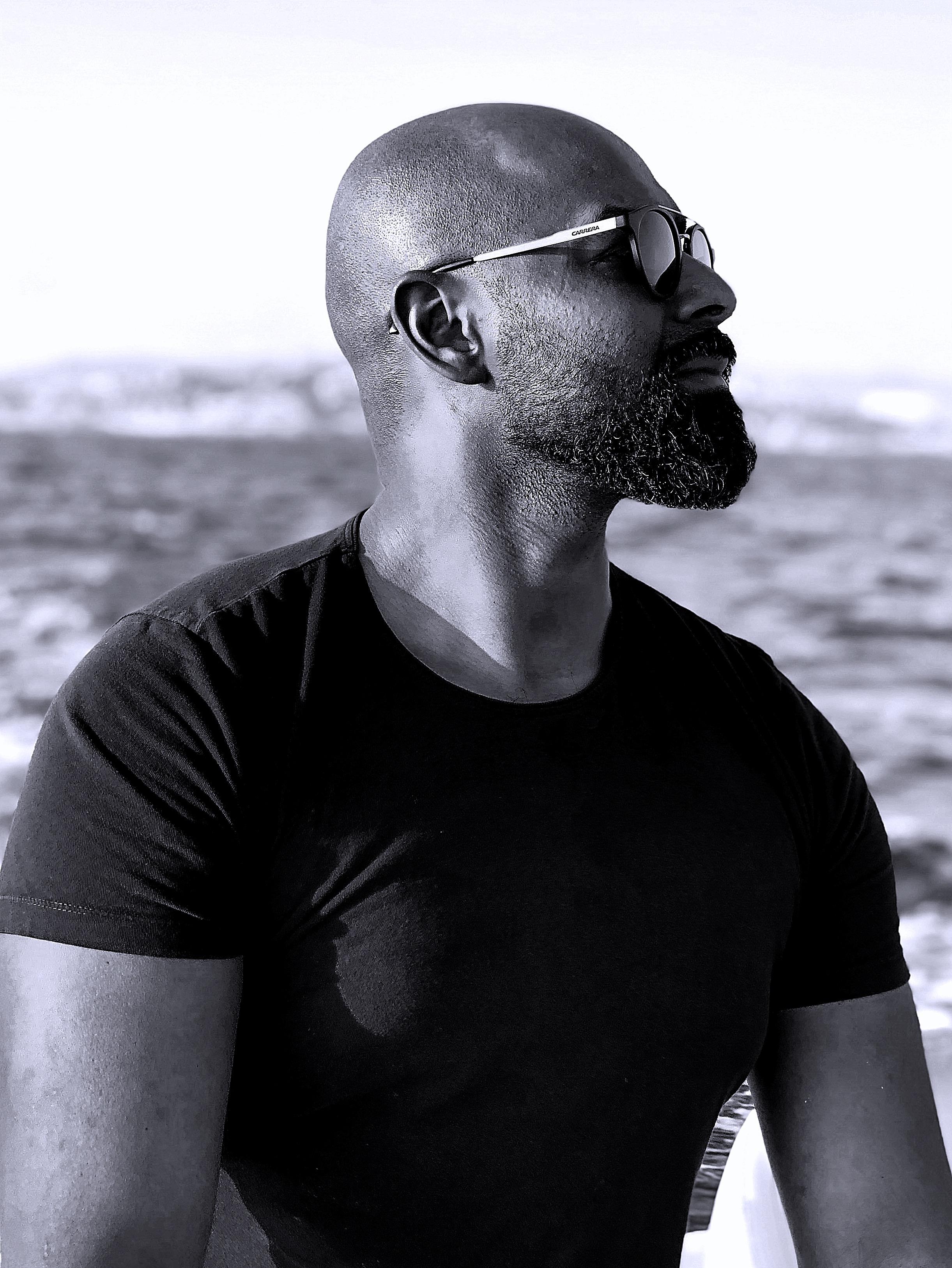 actor Khalid Samata large photo